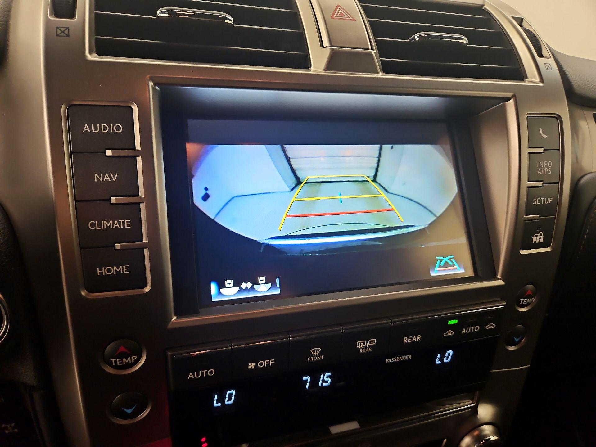 Thumbnail: 2020 Lexus GX - 15