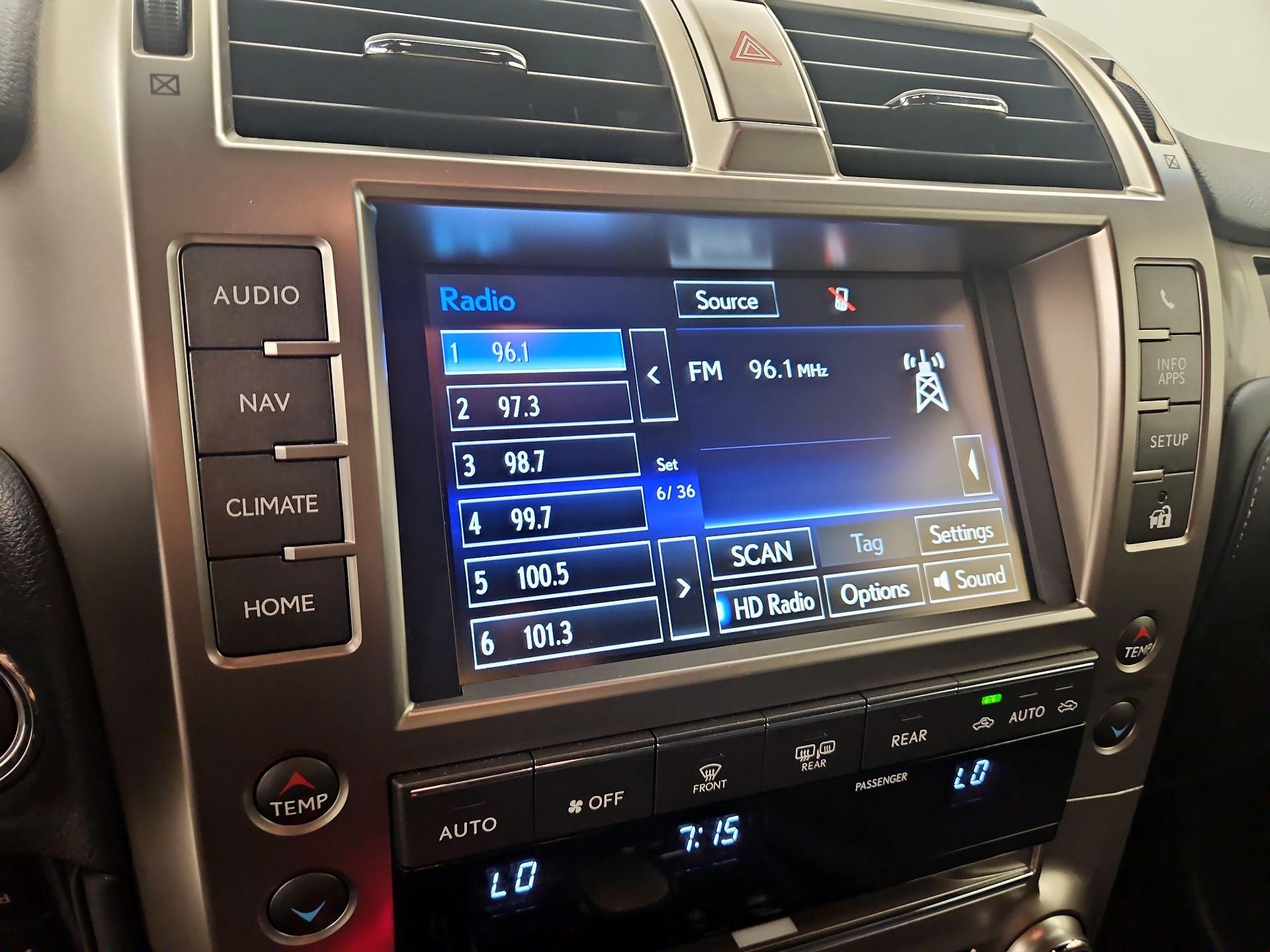 Thumbnail: 2020 Lexus GX - 16