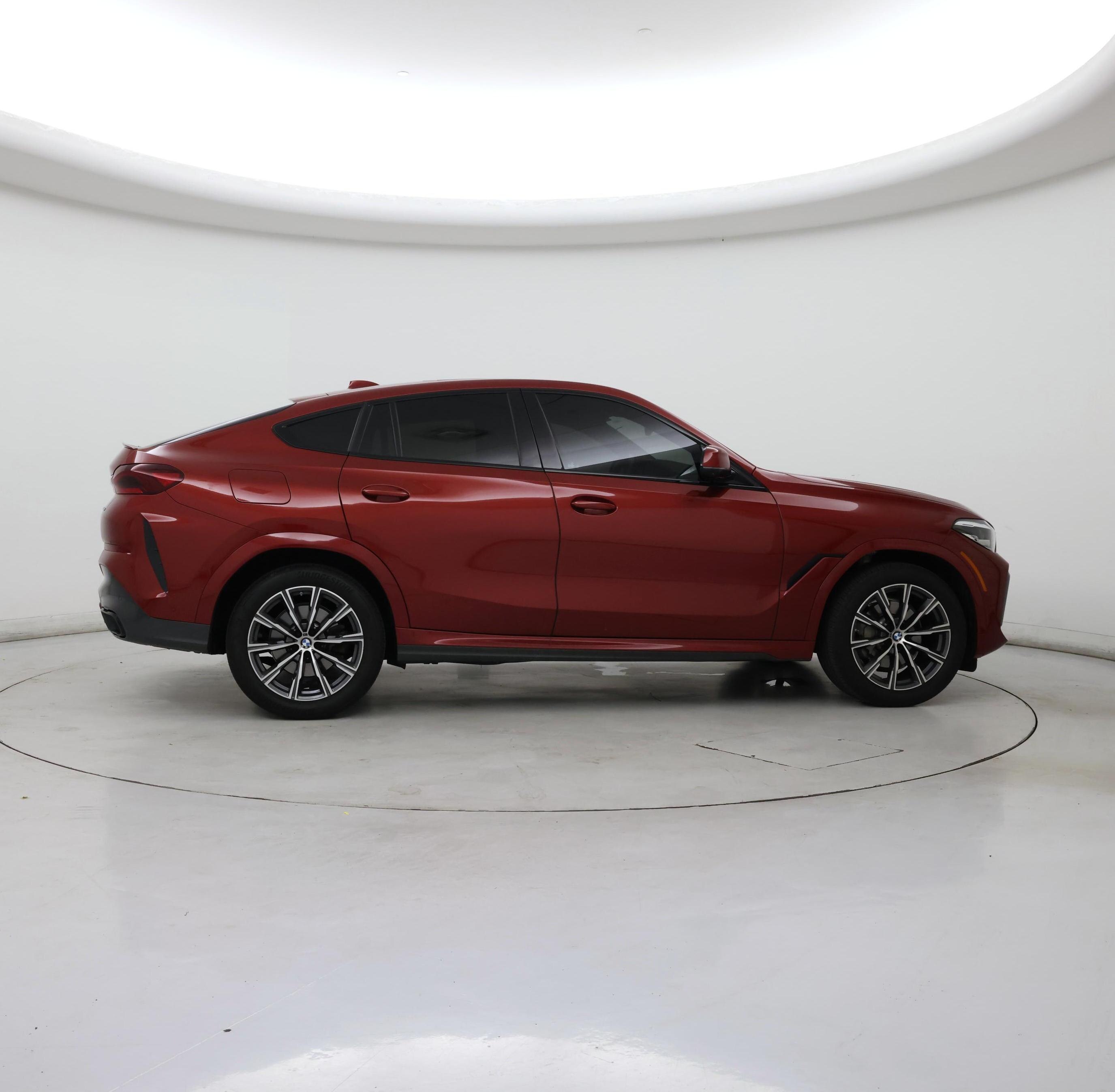 Thumbnail: 2022 BMW X6 - 7