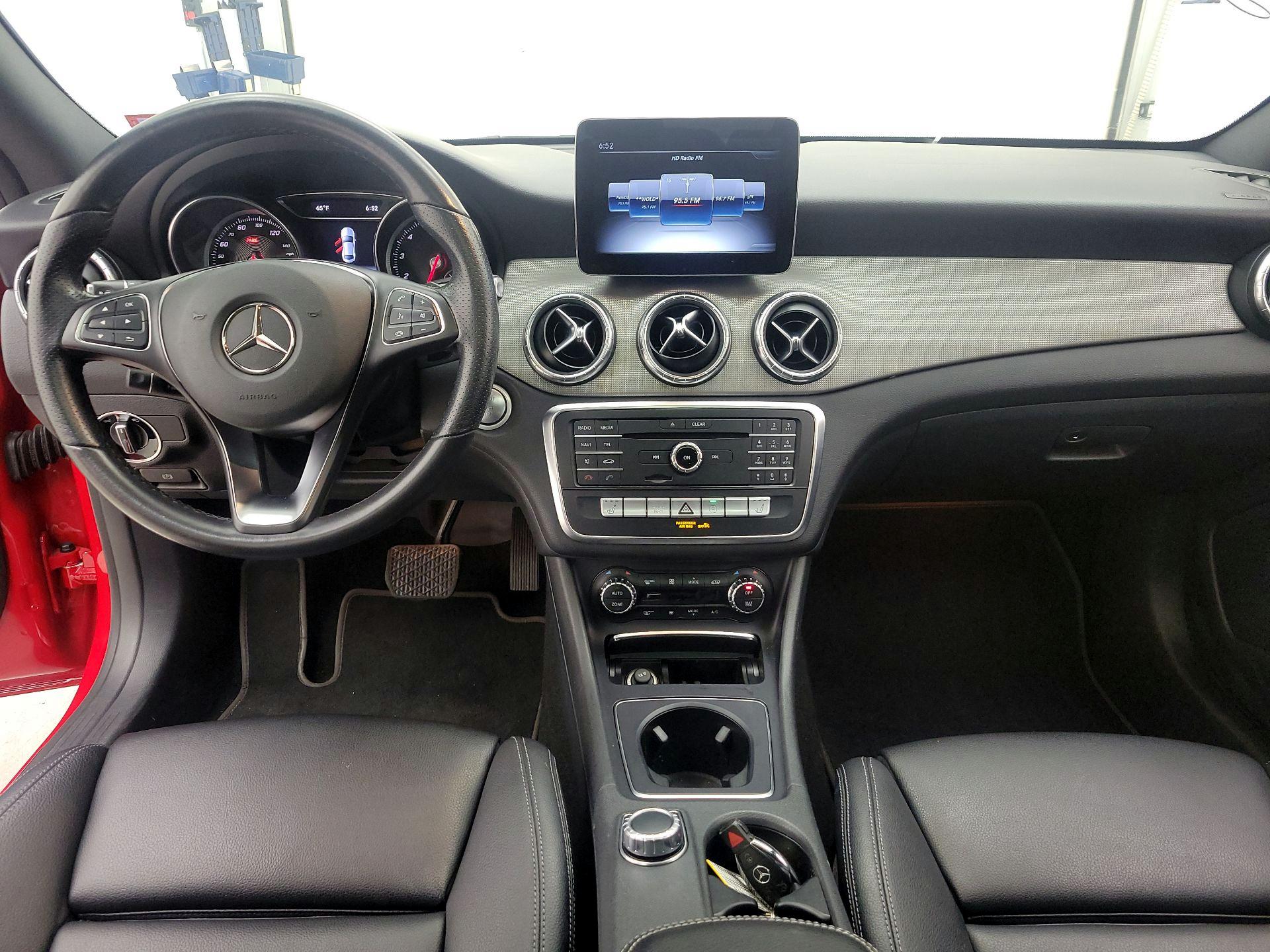 Thumbnail: 2019 Mercedes-Benz CLA - 9