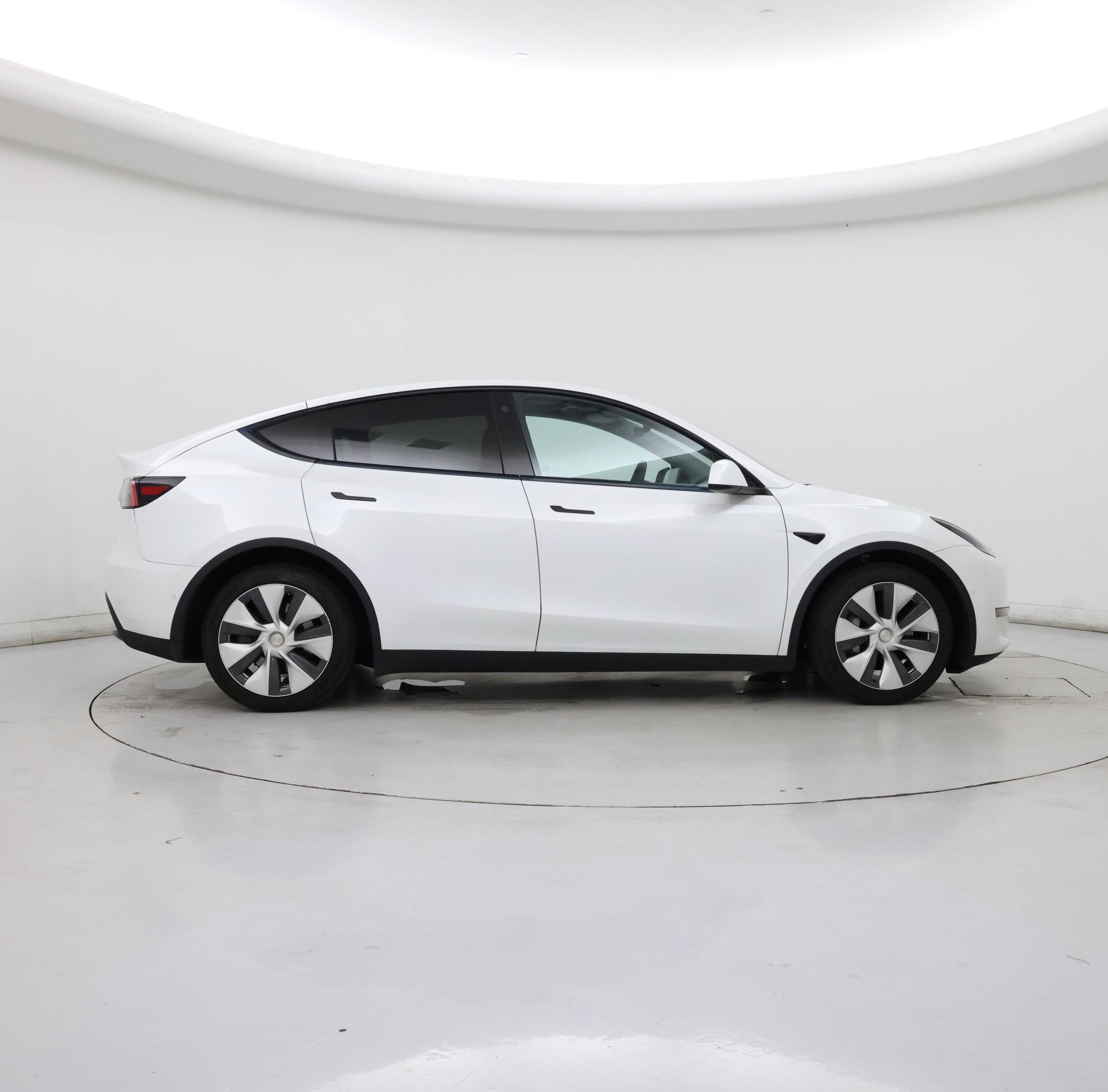 Thumbnail: 2021 Tesla Model Y - 7