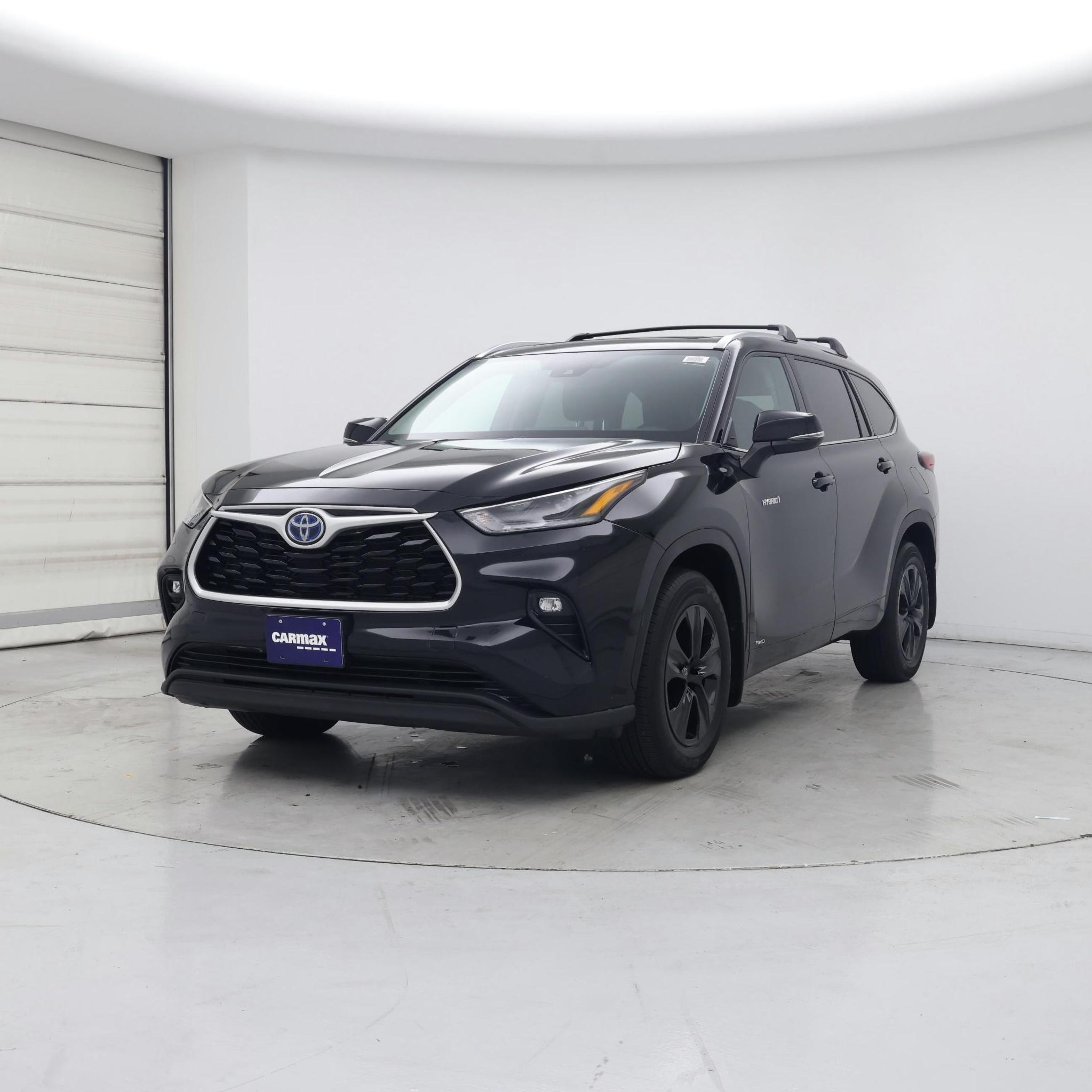 Thumbnail: 2021 Toyota Highlander - 4