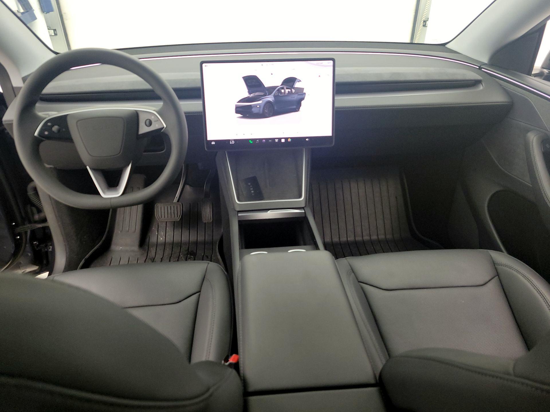 Thumbnail: 2026 Tesla Model Y - 9