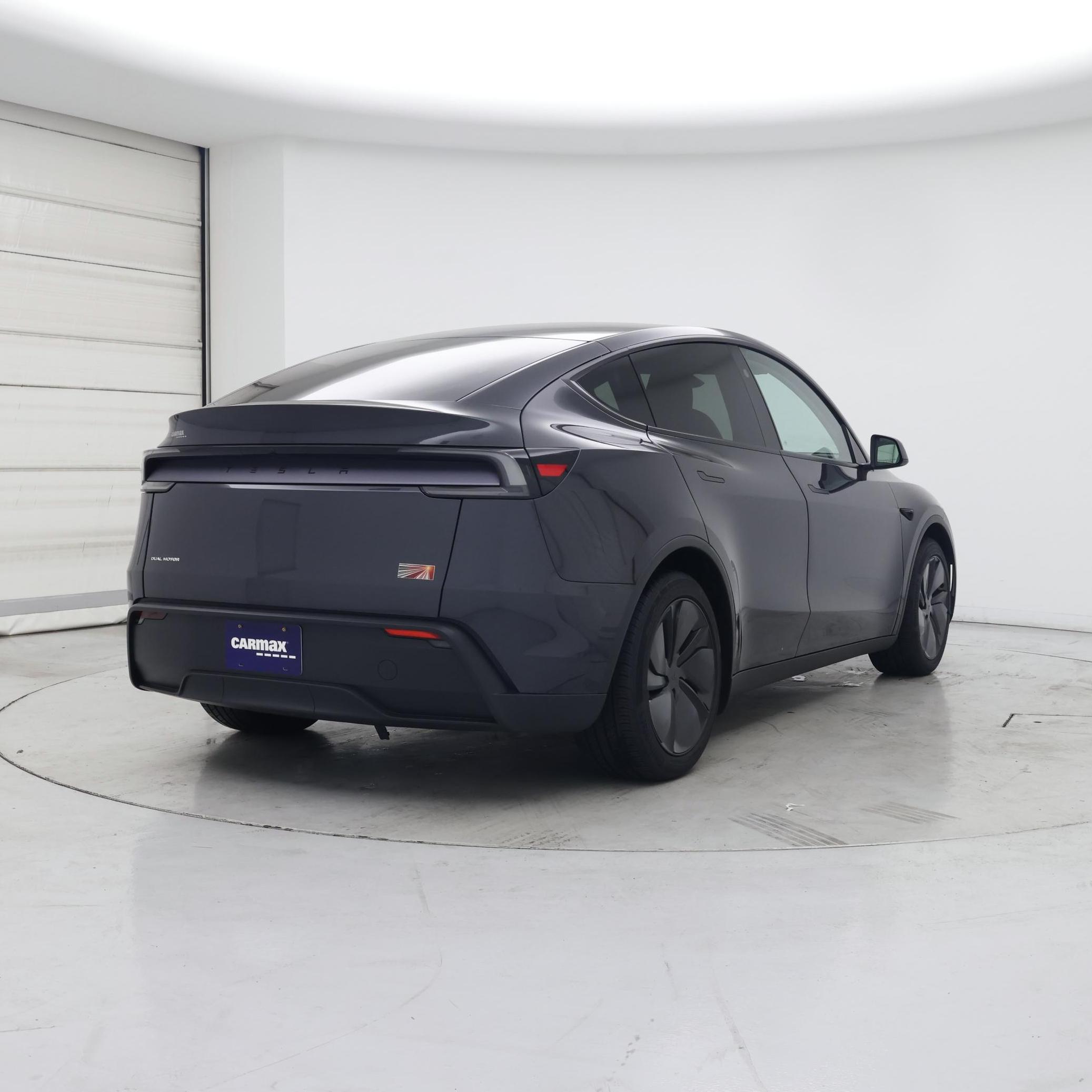 Thumbnail: 2026 Tesla Model Y - 8