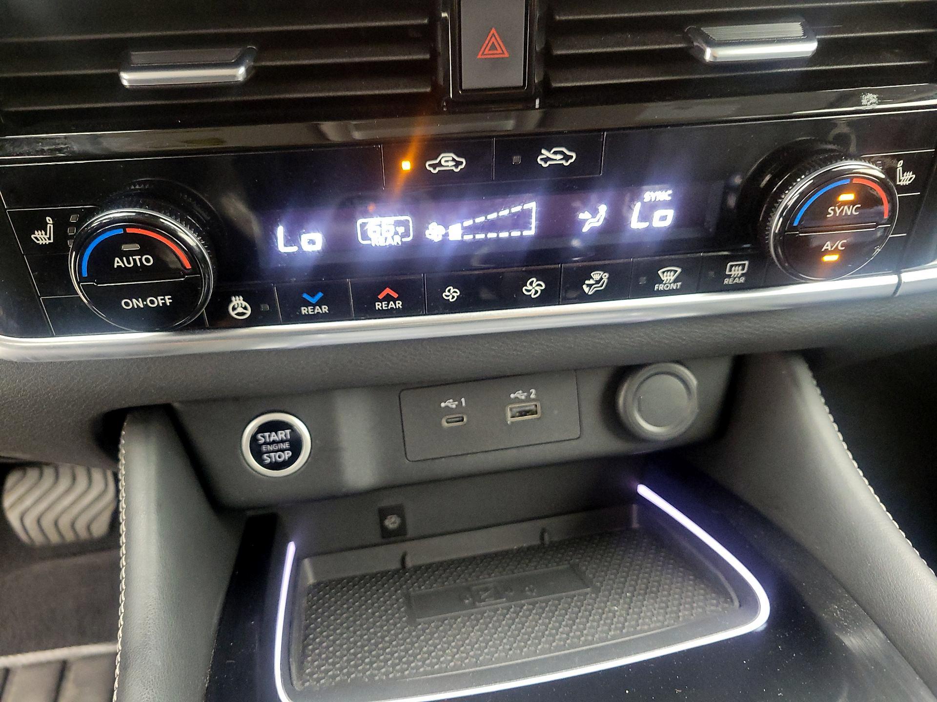 Thumbnail: 2021 Nissan Rogue - 16