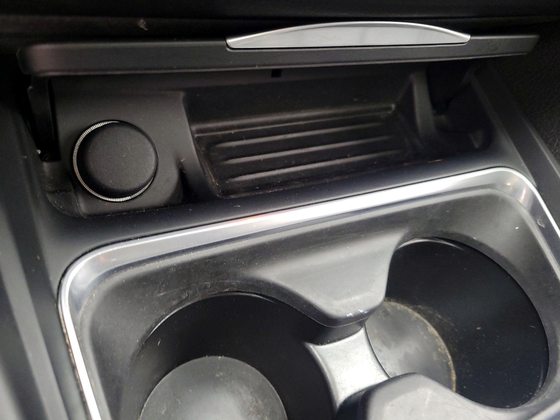 Thumbnail: 2015 BMW 3 Series - 19