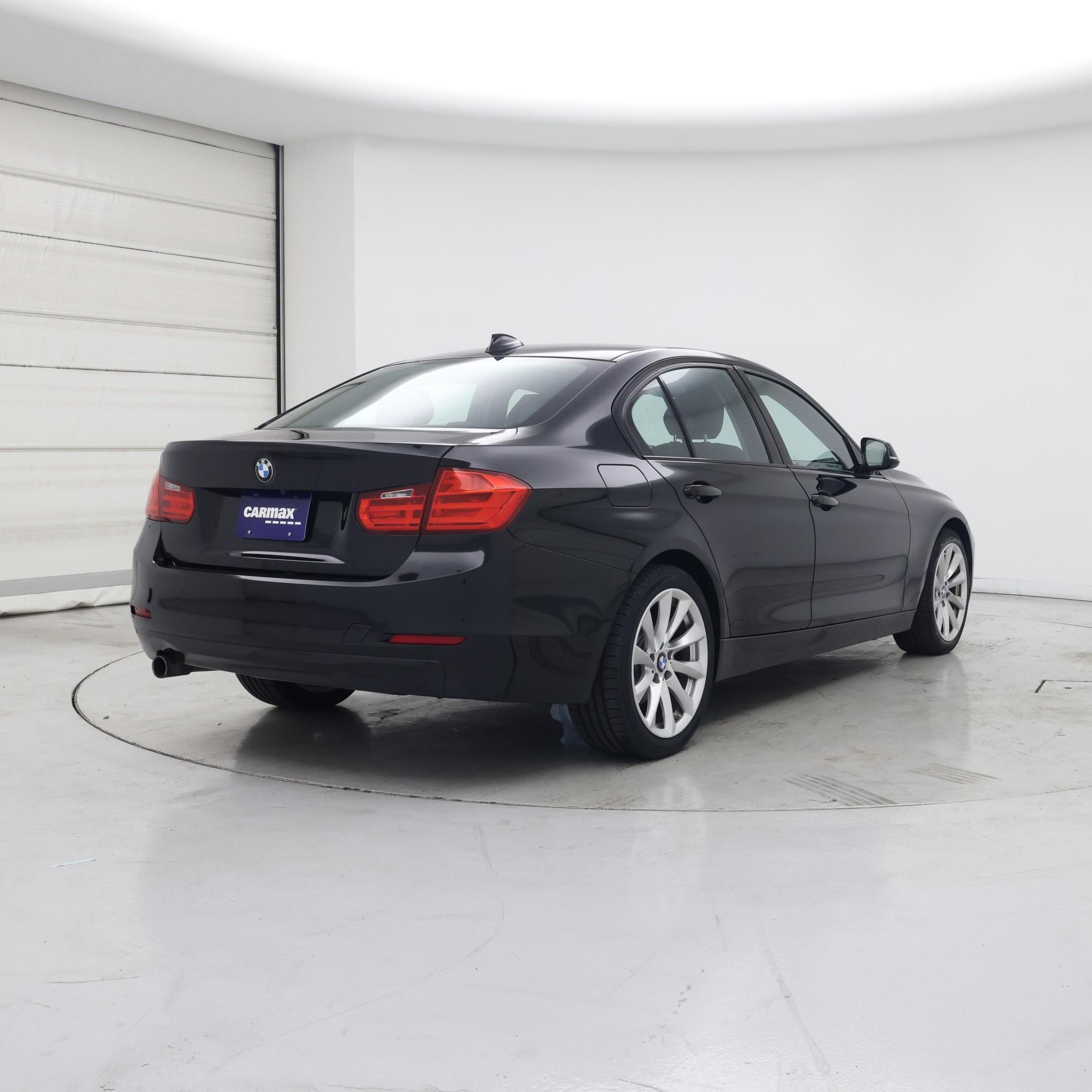 Thumbnail: 2015 BMW 3 Series - 8