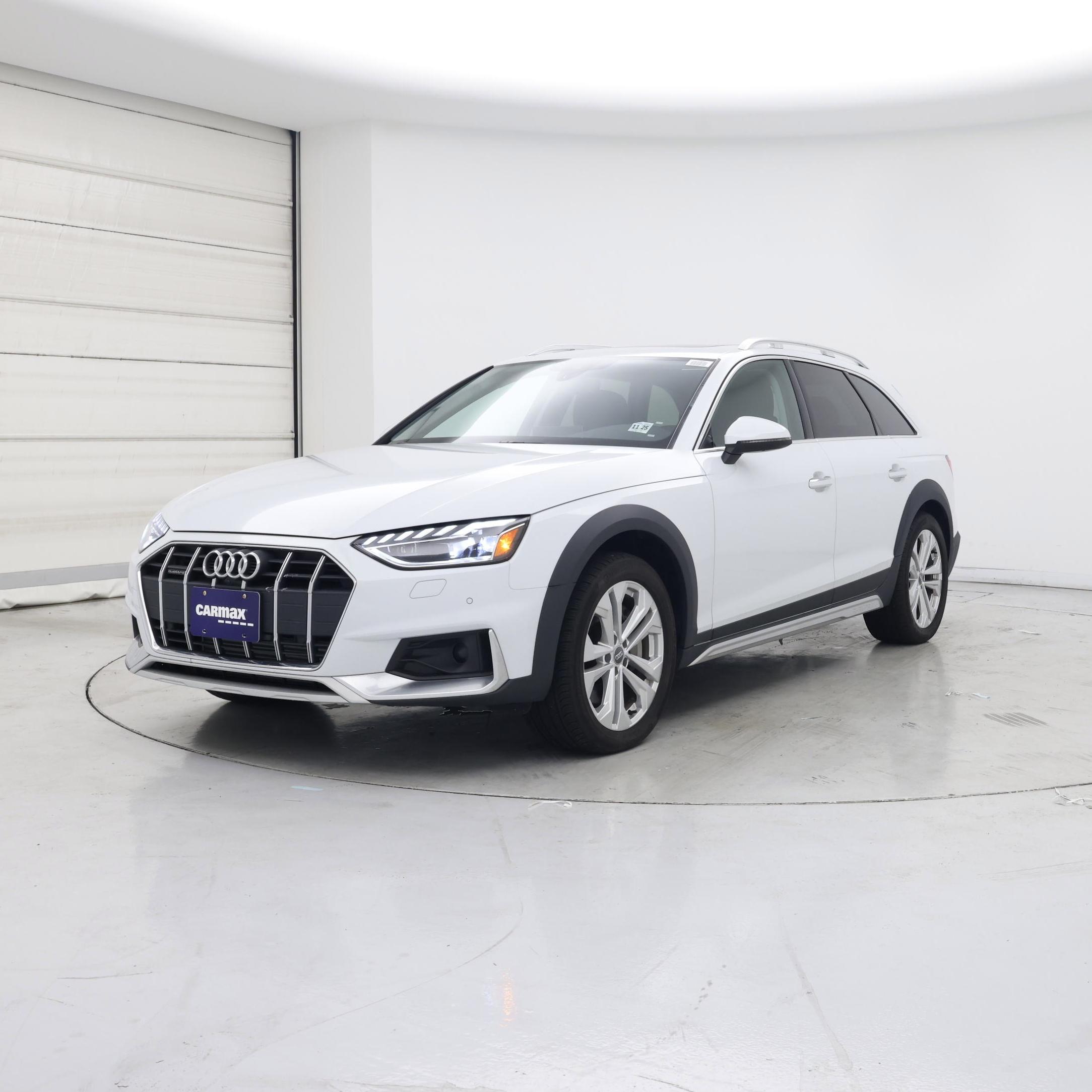 Thumbnail: 2021 Audi A4 - 4