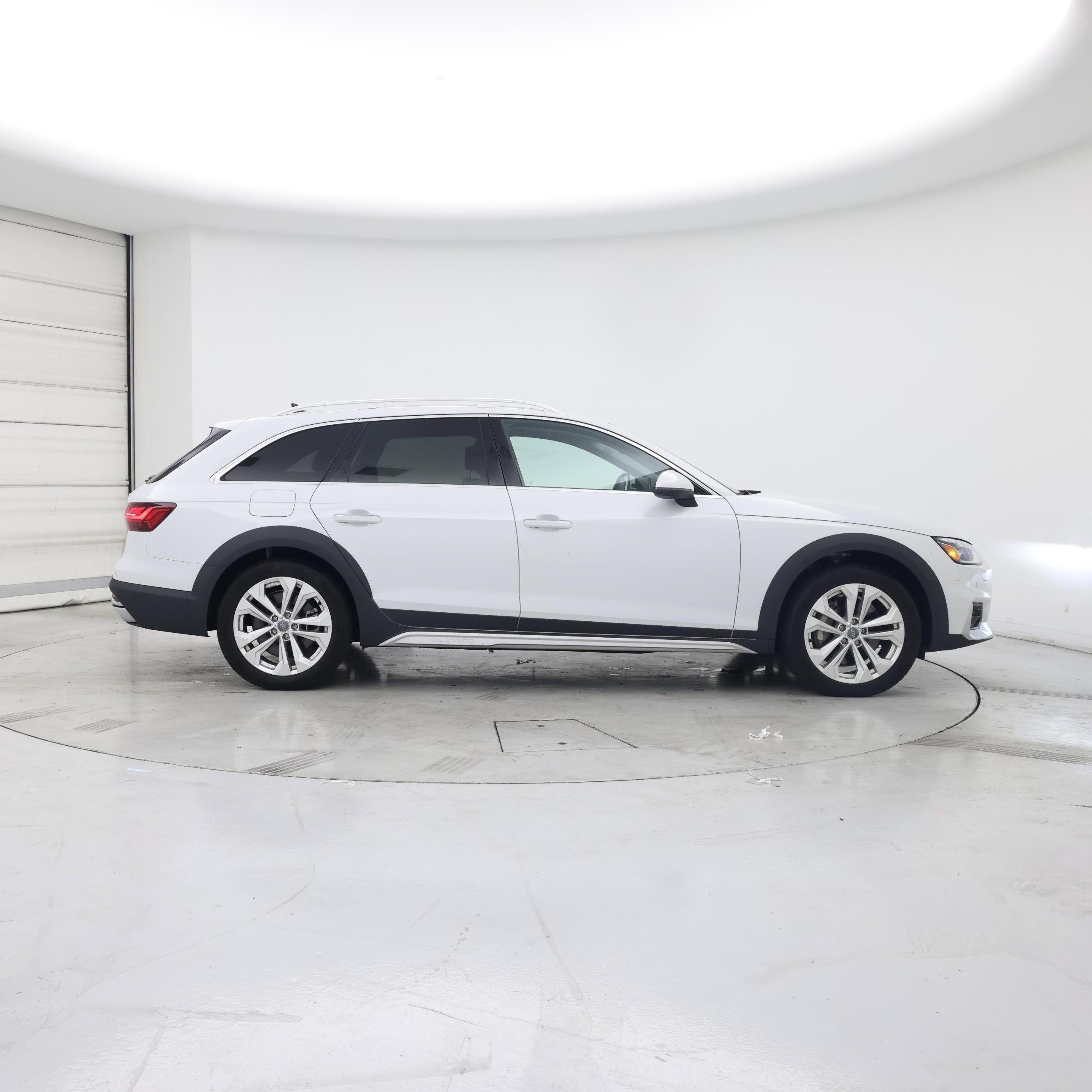 Thumbnail: 2021 Audi A4 - 7