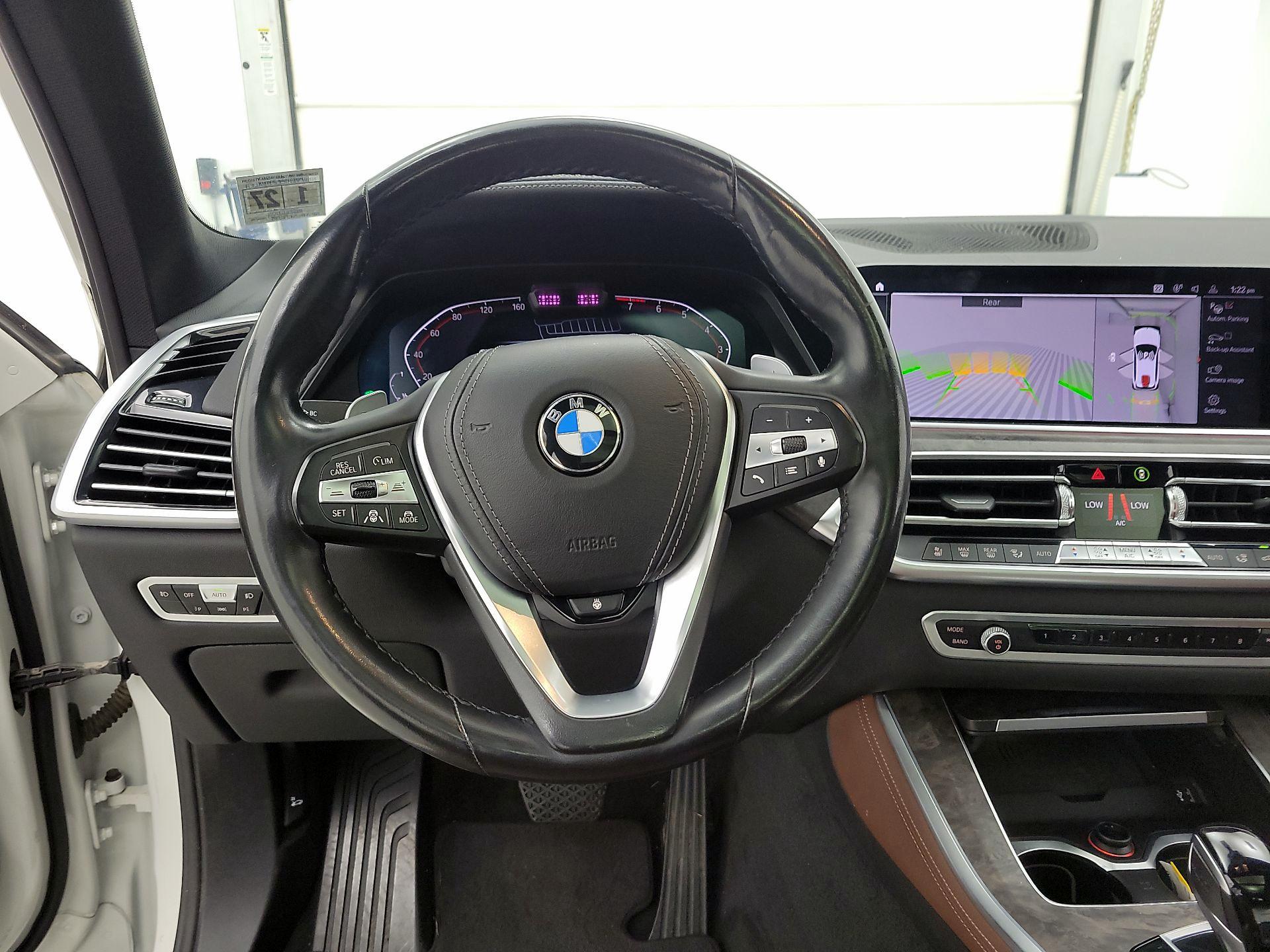 Thumbnail: 2020 BMW X5 - 10