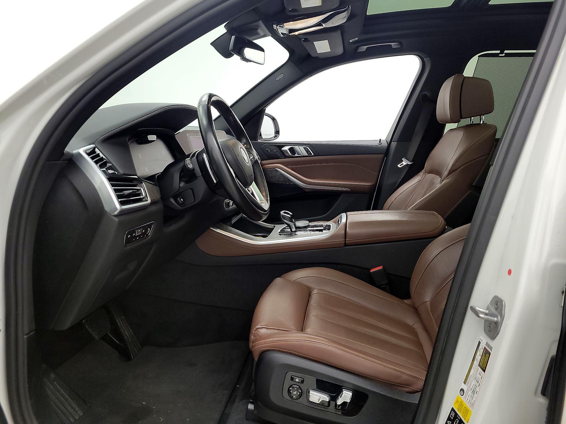 Thumbnail: 2020 BMW X5 - 11