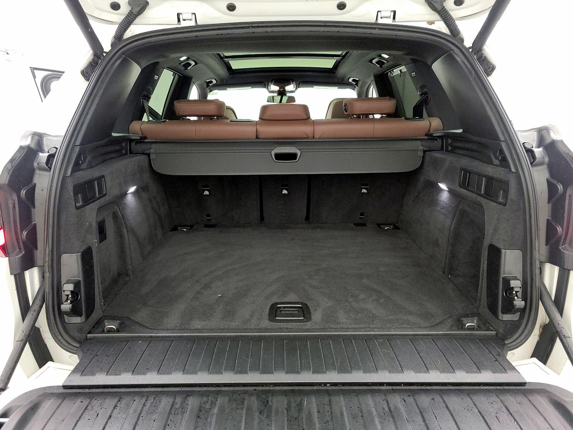 Thumbnail: 2020 BMW X5 - 19