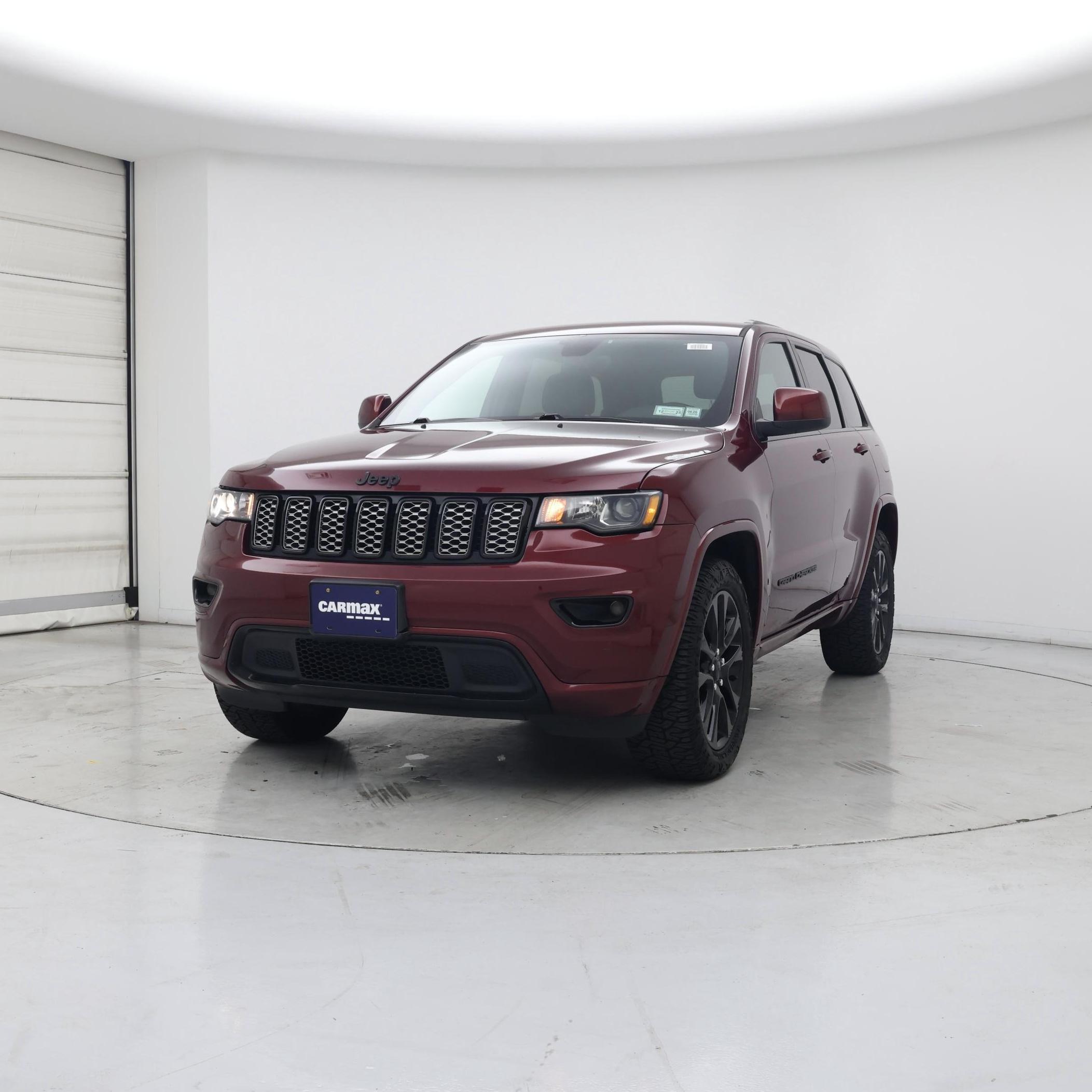 Thumbnail: 2017 Jeep Grand Cherokee - 4