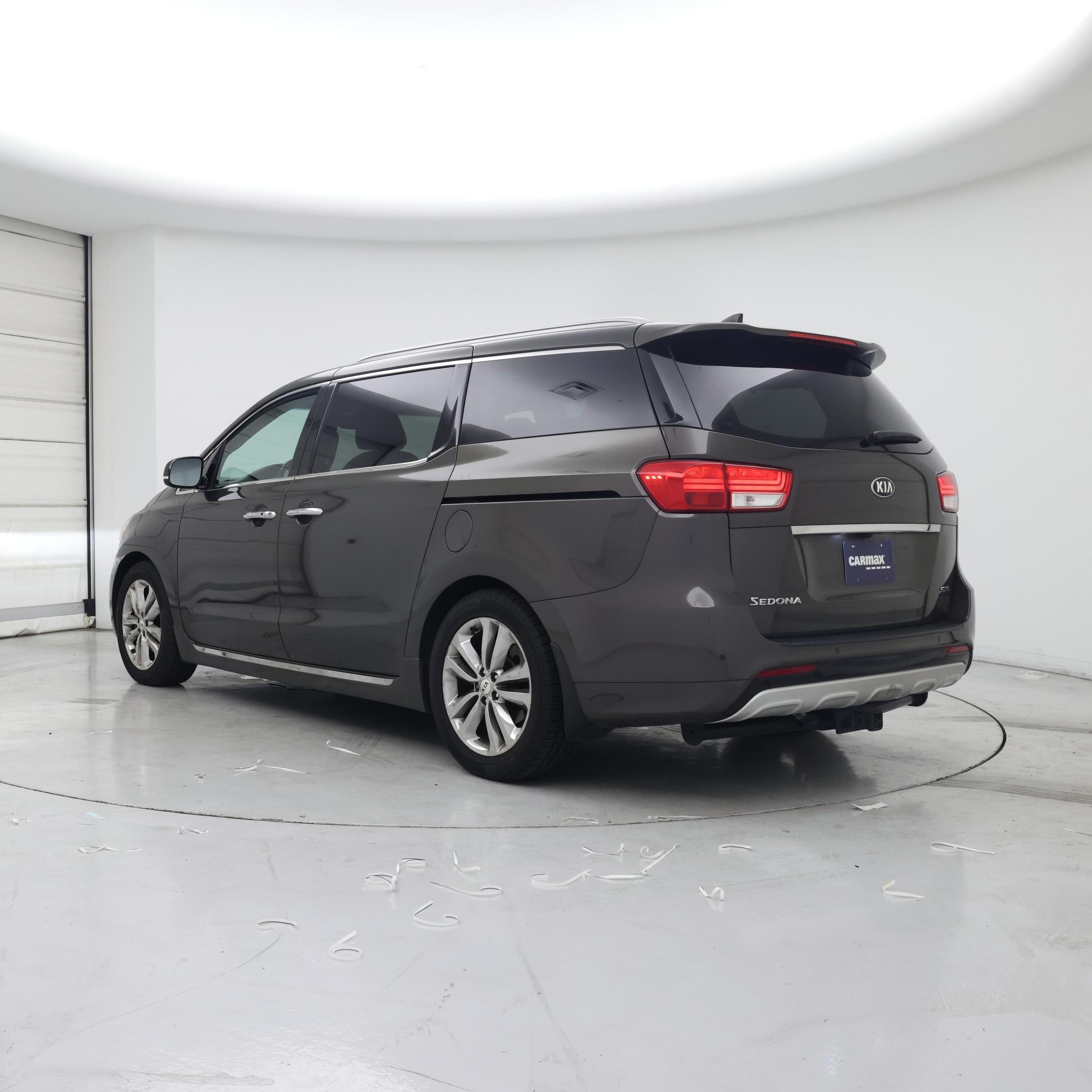 Thumbnail: 2016 Kia Sedona - 2