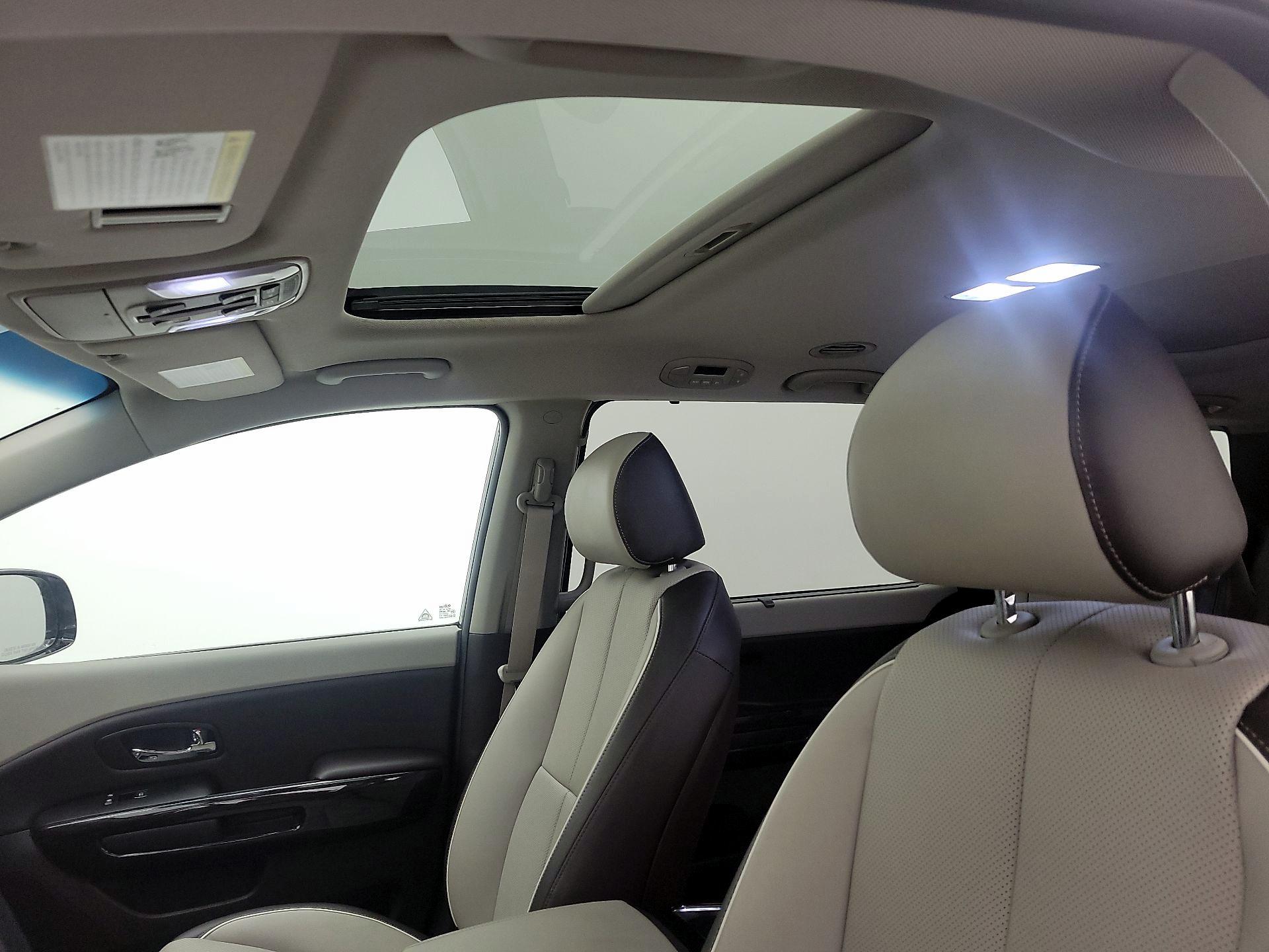 Thumbnail: 2016 Kia Sedona - 20