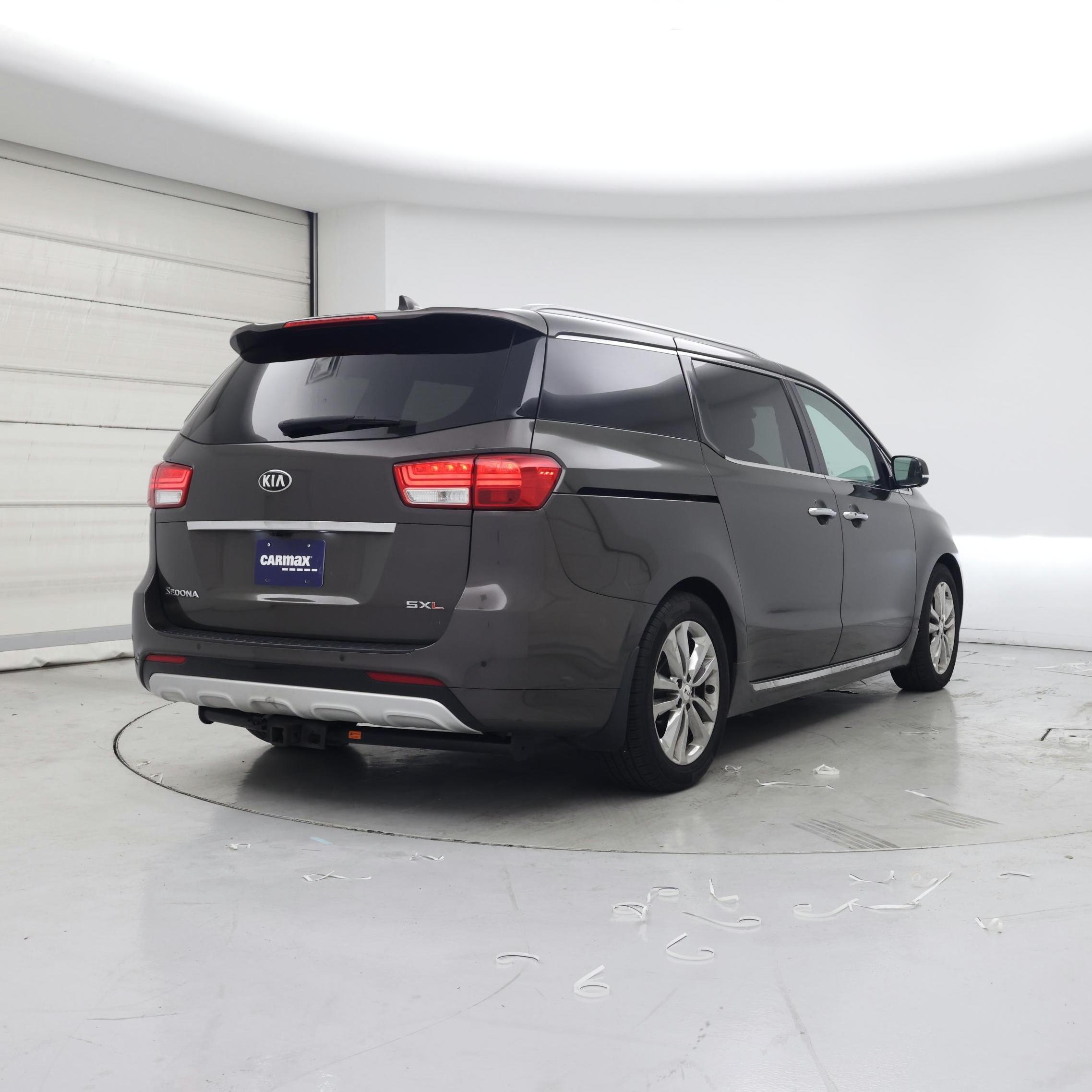 Thumbnail: 2016 Kia Sedona - 8