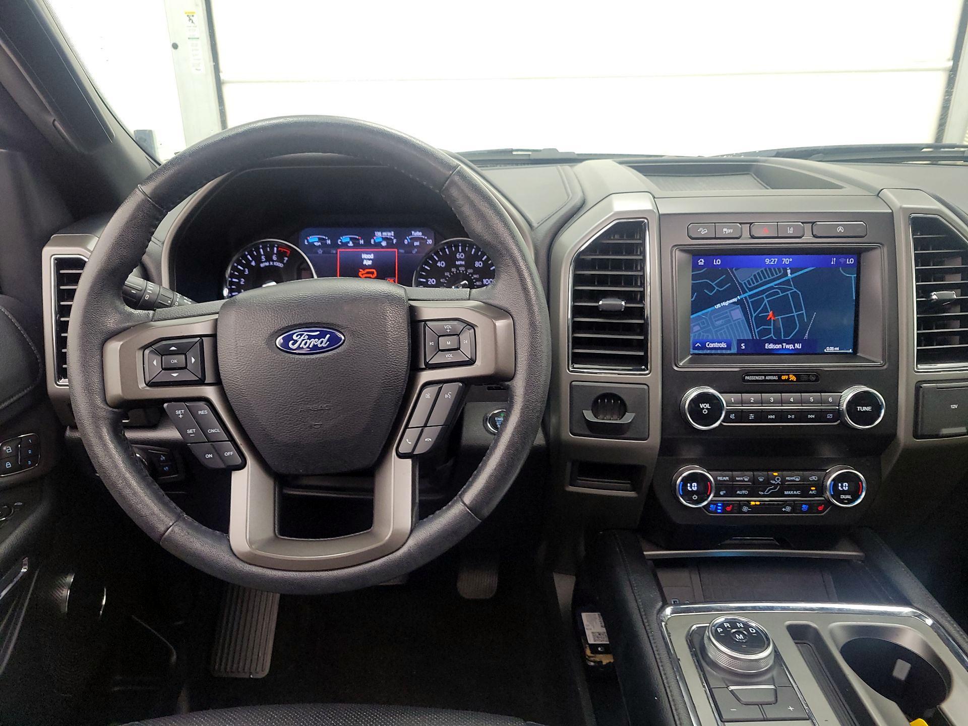Thumbnail: 2020 Ford Expedition - 10