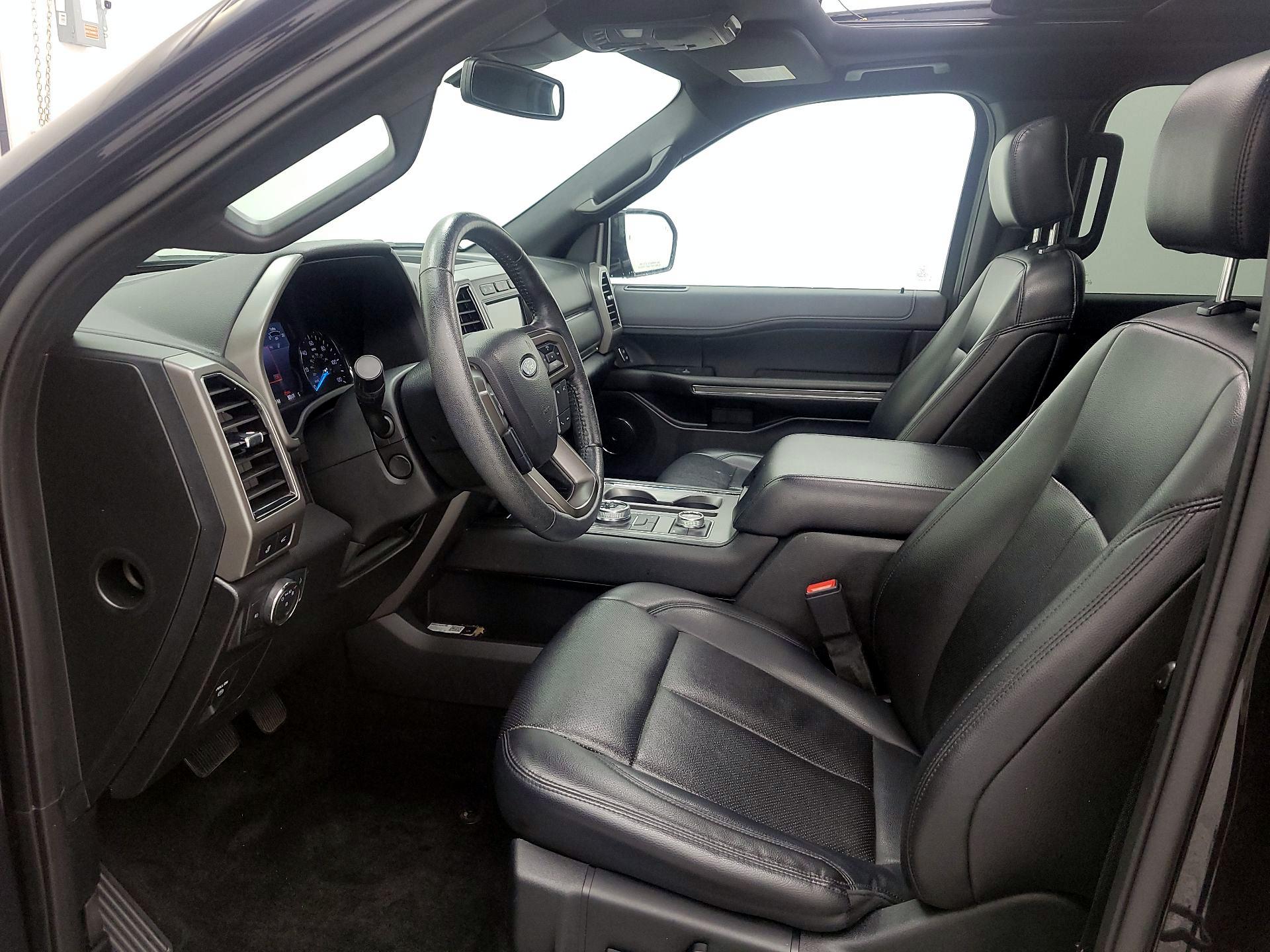 Thumbnail: 2020 Ford Expedition - 11