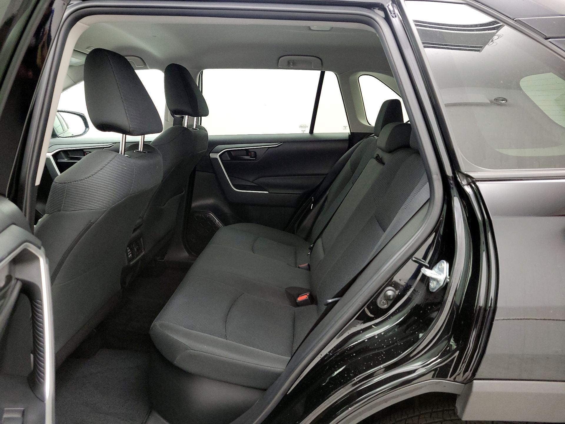 Thumbnail: 2024 Toyota RAV4 - 19