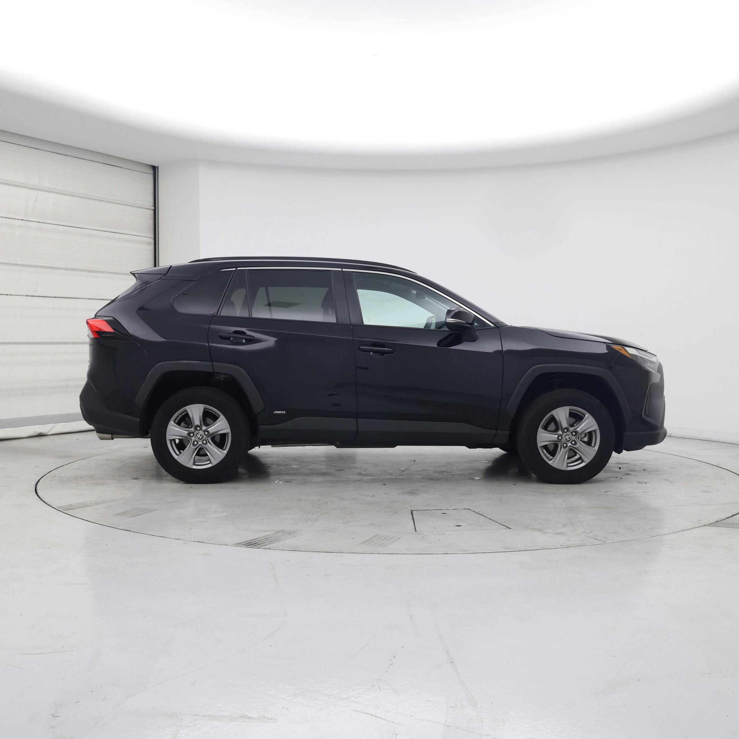 Thumbnail: 2024 Toyota RAV4 - 7