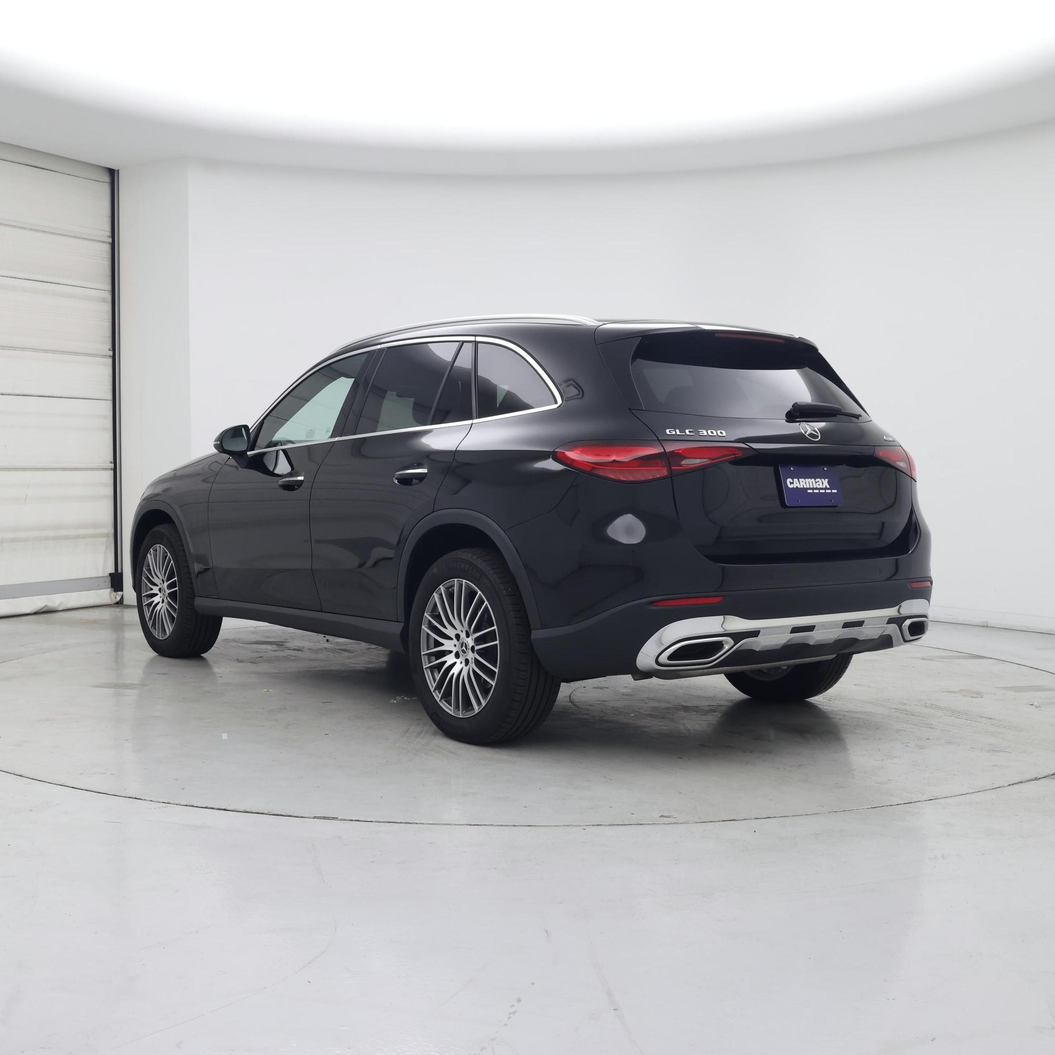 Thumbnail: 2024 Mercedes-Benz GLC - 2