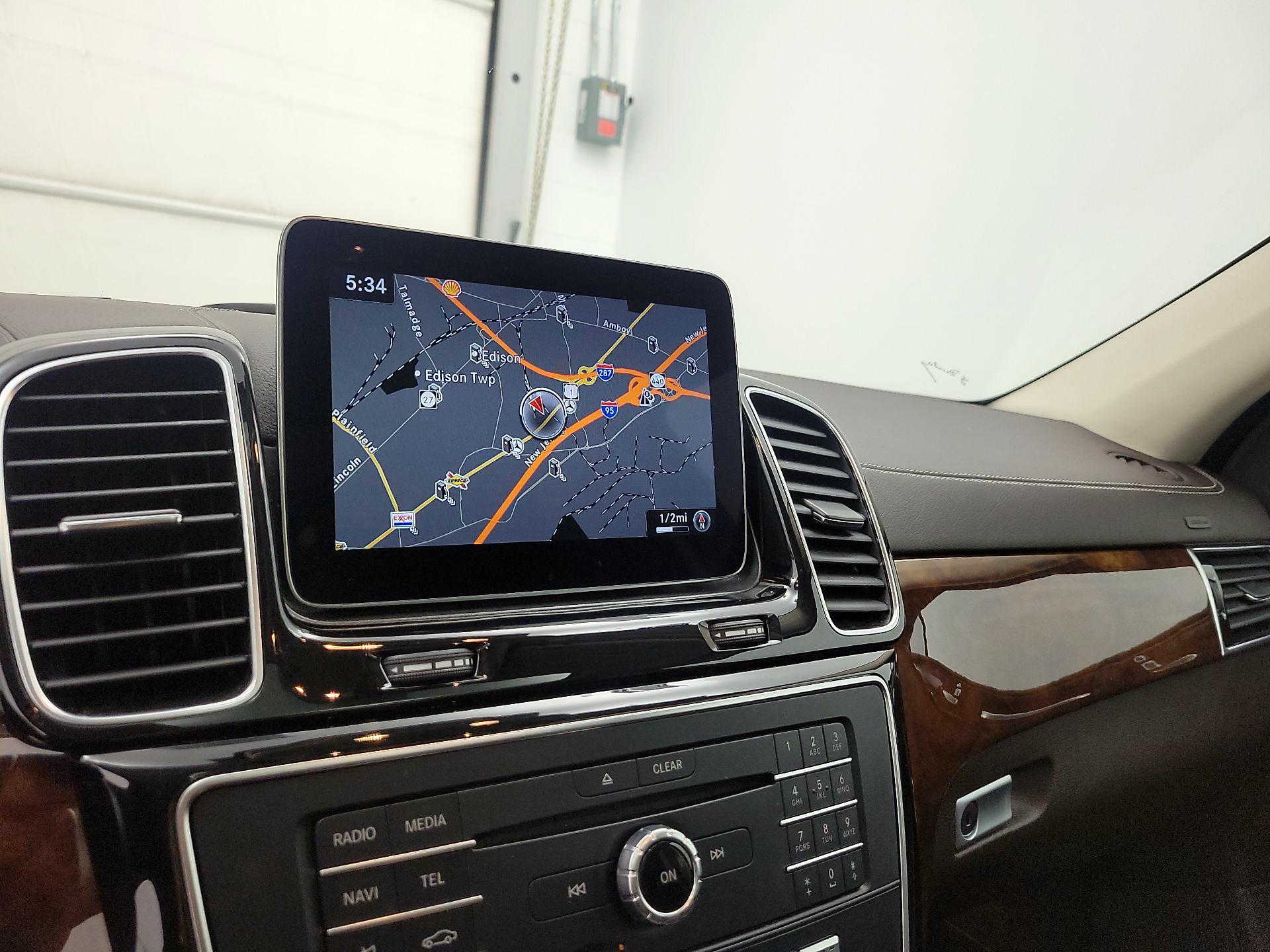 Thumbnail: 2019 Mercedes-Benz GLS - 14