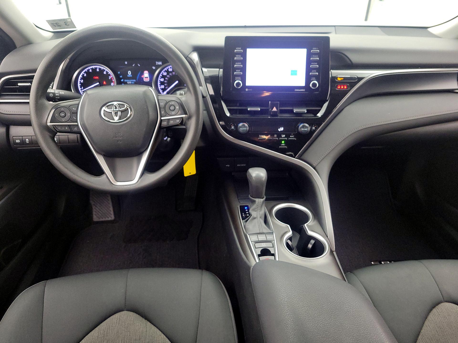Thumbnail: 2022 Toyota Camry - 9