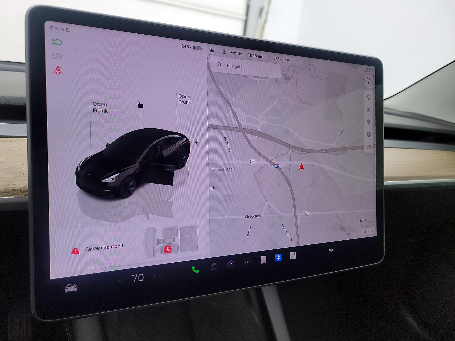 Thumbnail: 2022 Tesla Model 3 - 13