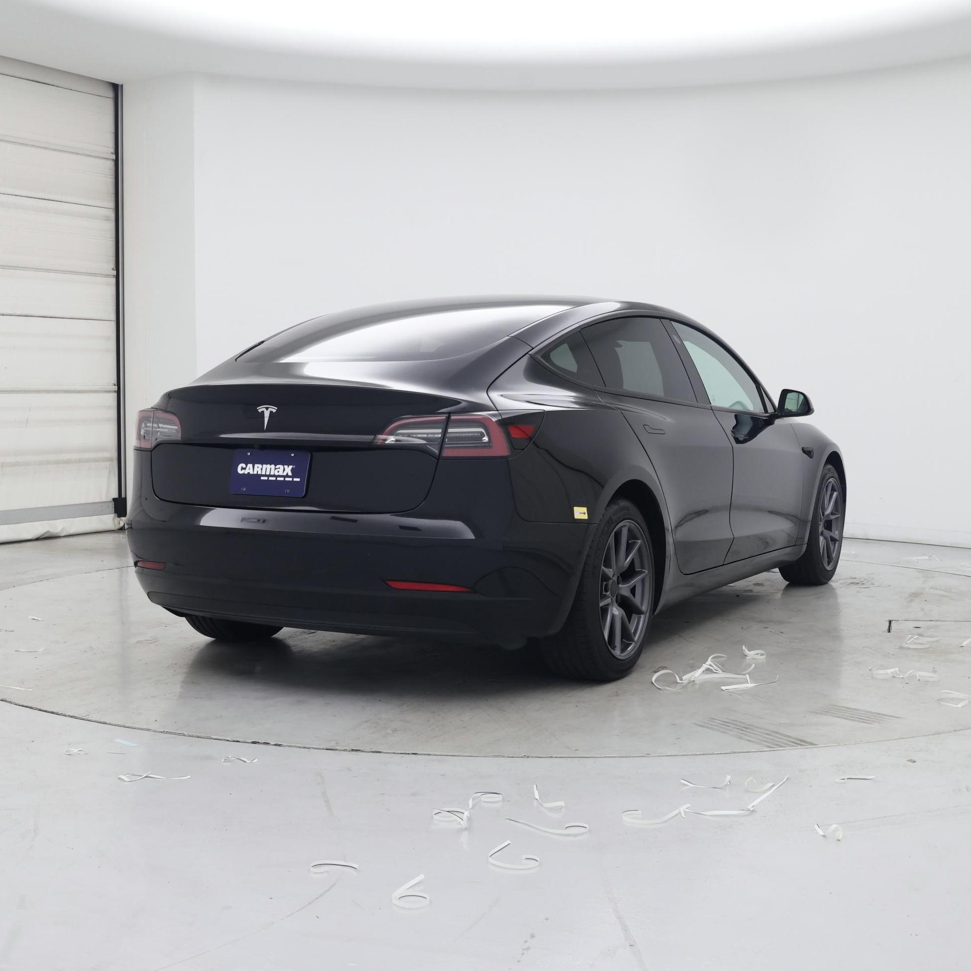 Thumbnail: 2022 Tesla Model 3 - 8