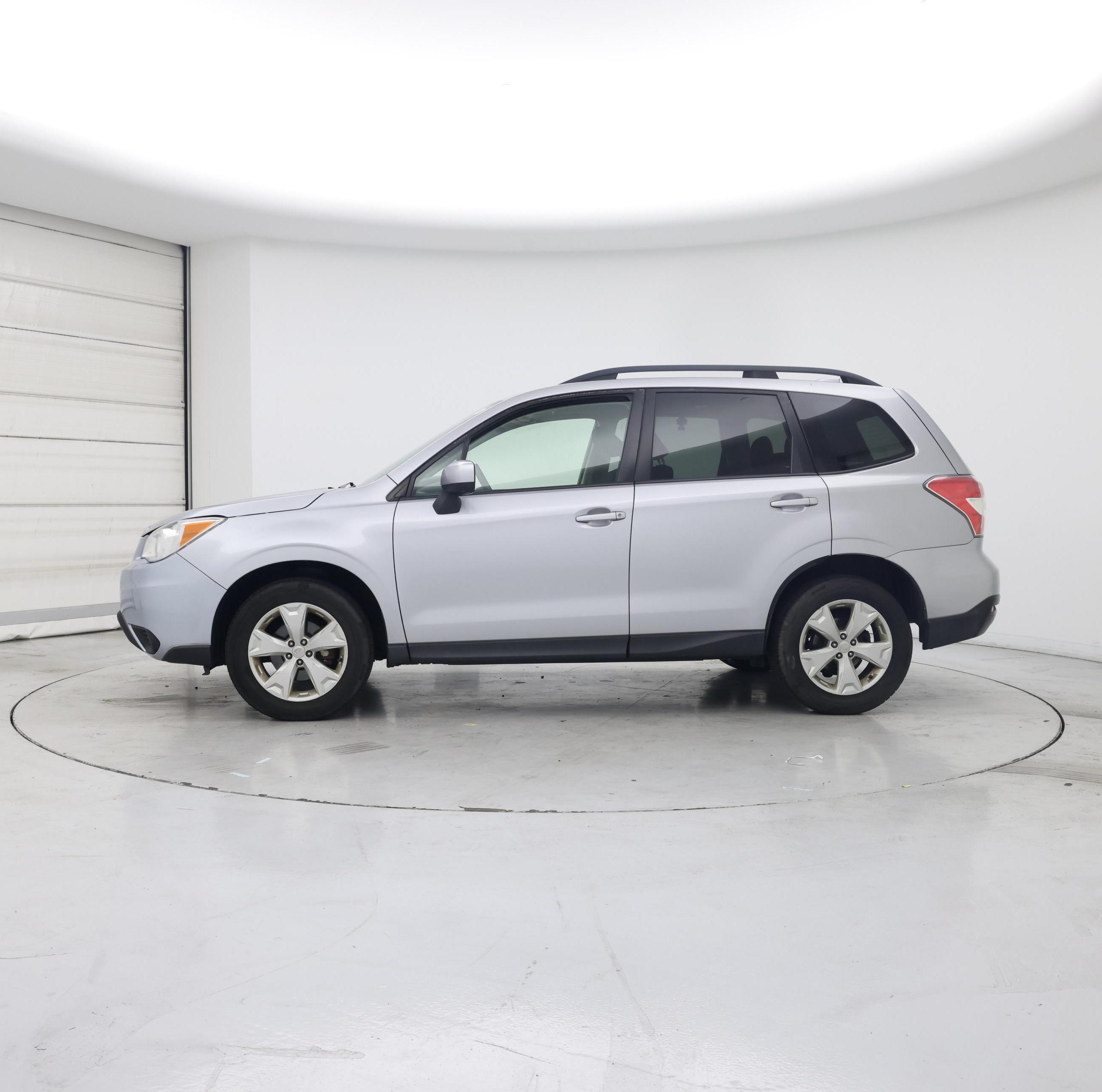 Thumbnail: 2016 Subaru Forester - 3