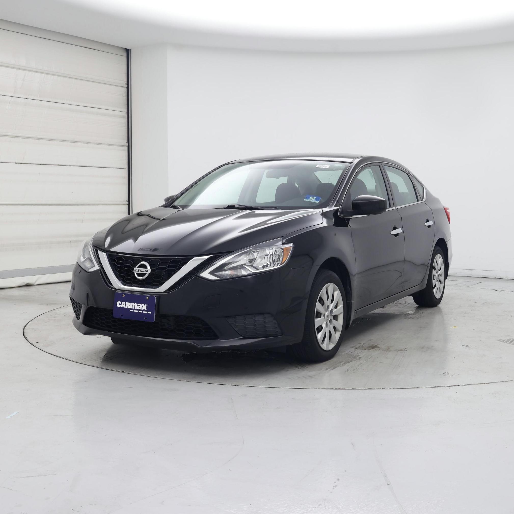 Thumbnail: 2019 Nissan Sentra - 4