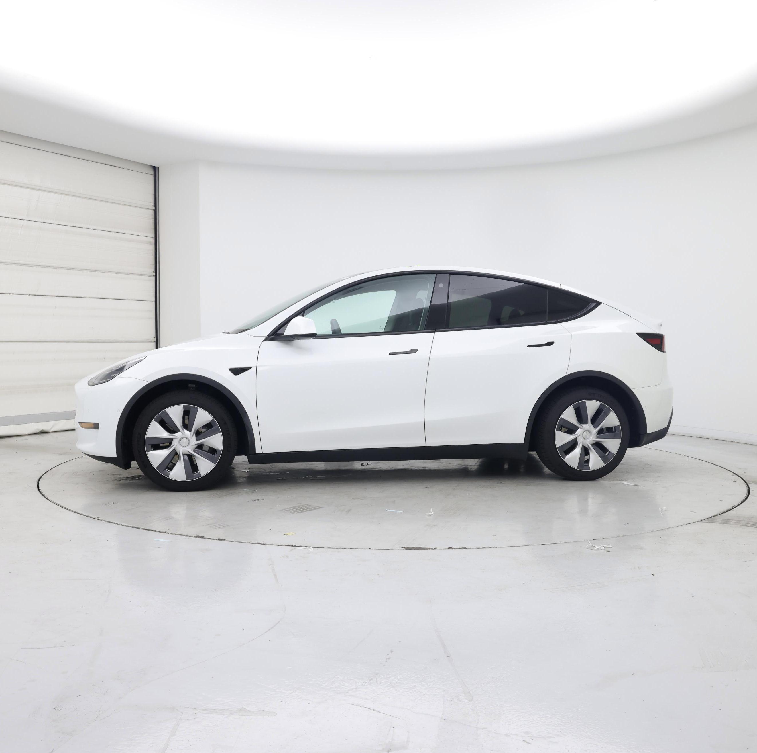 Thumbnail: 2021 Tesla Model Y - 3