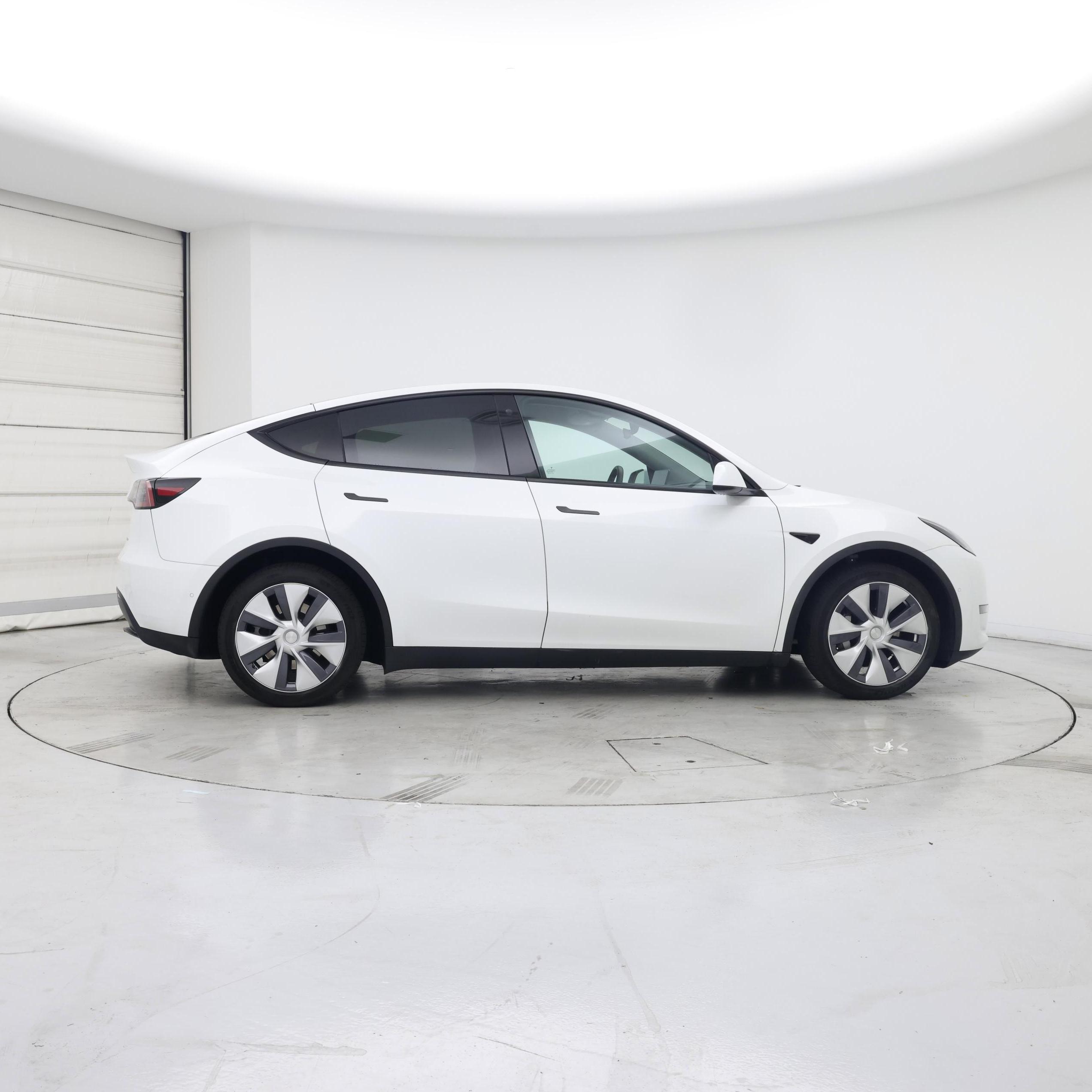 Thumbnail: 2021 Tesla Model Y - 7