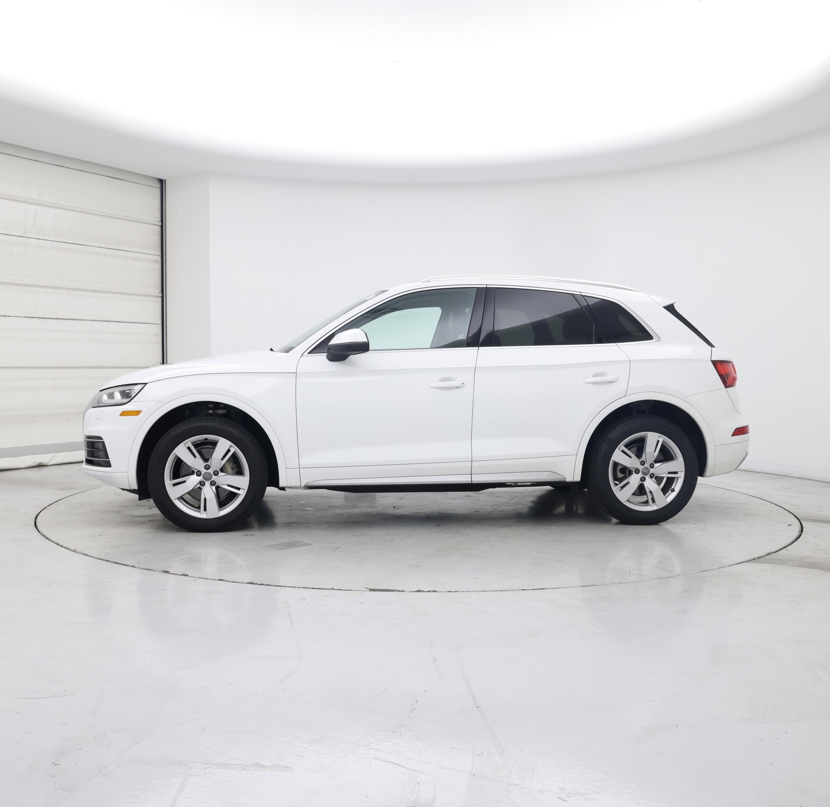 Thumbnail: 2018 Audi Q5 - 3