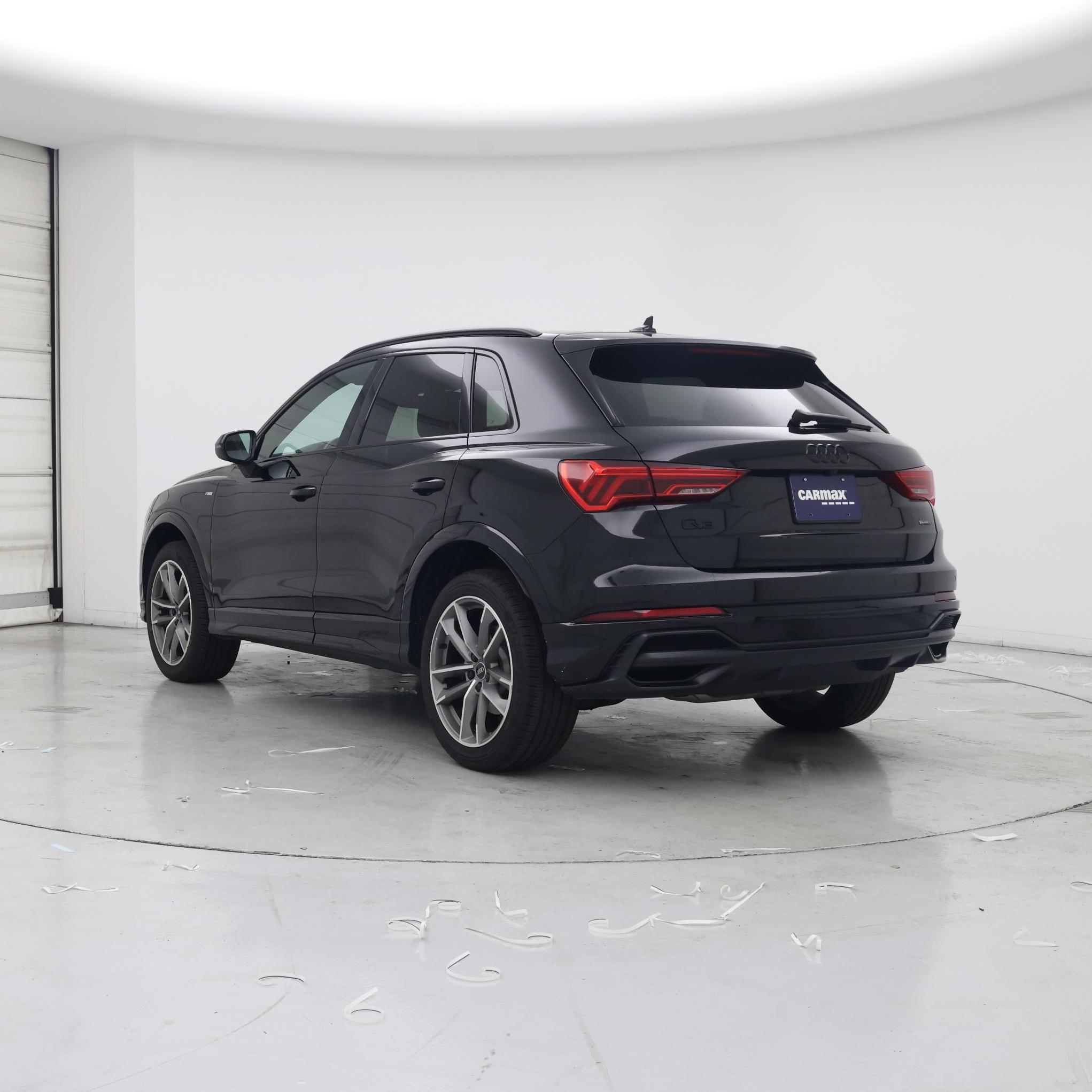 Thumbnail: 2022 Audi Q3 - 2