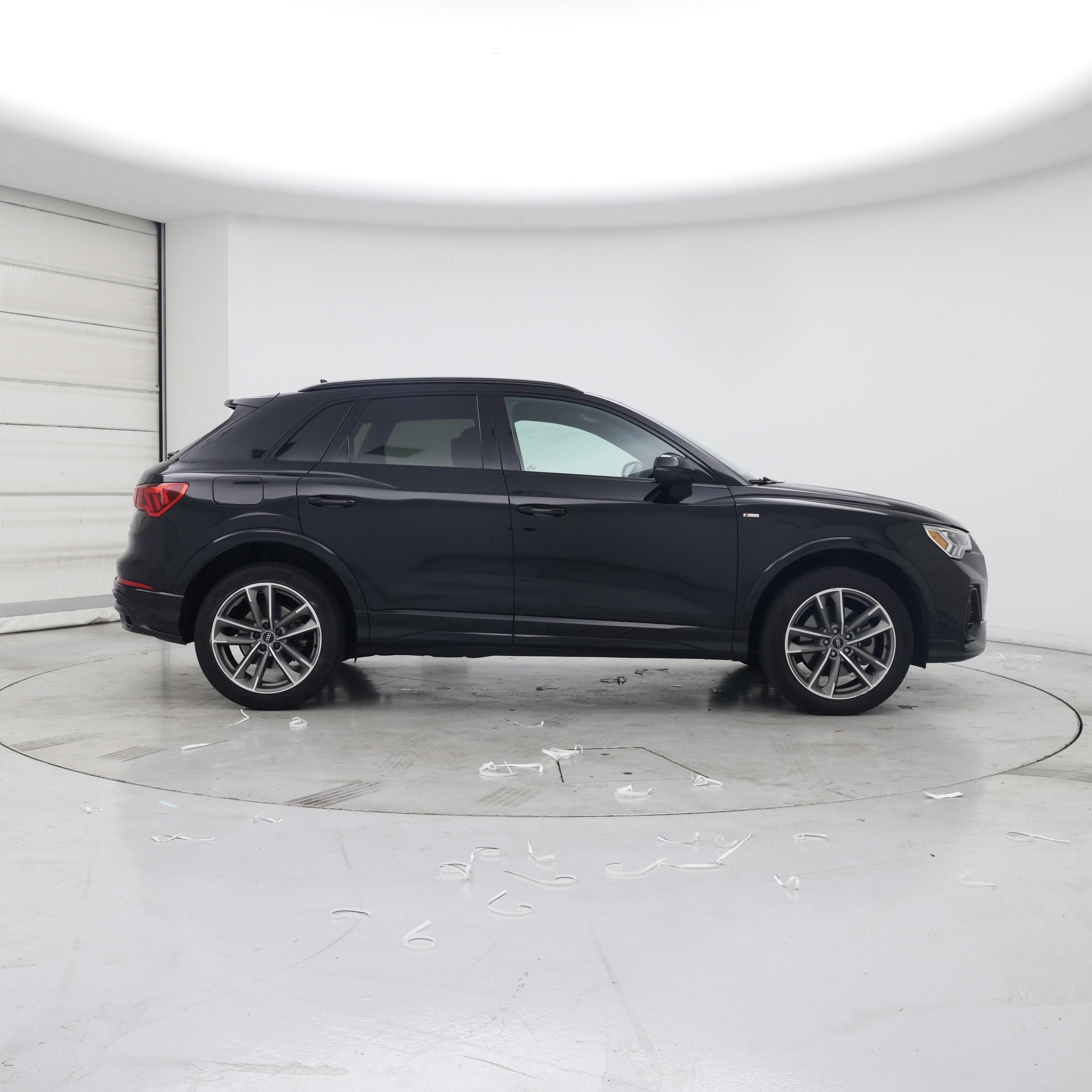 Thumbnail: 2022 Audi Q3 - 7