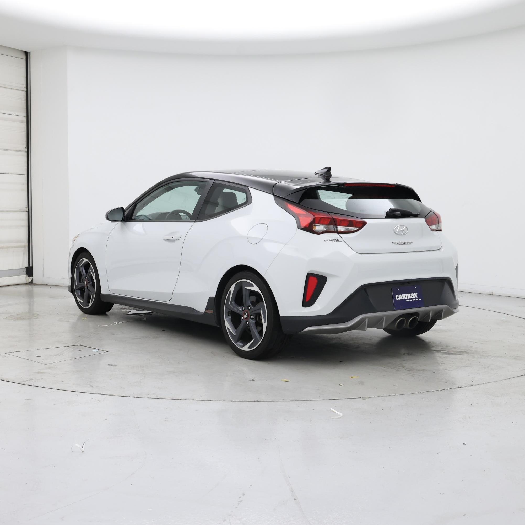 Thumbnail: 2019 Hyundai Veloster - 2