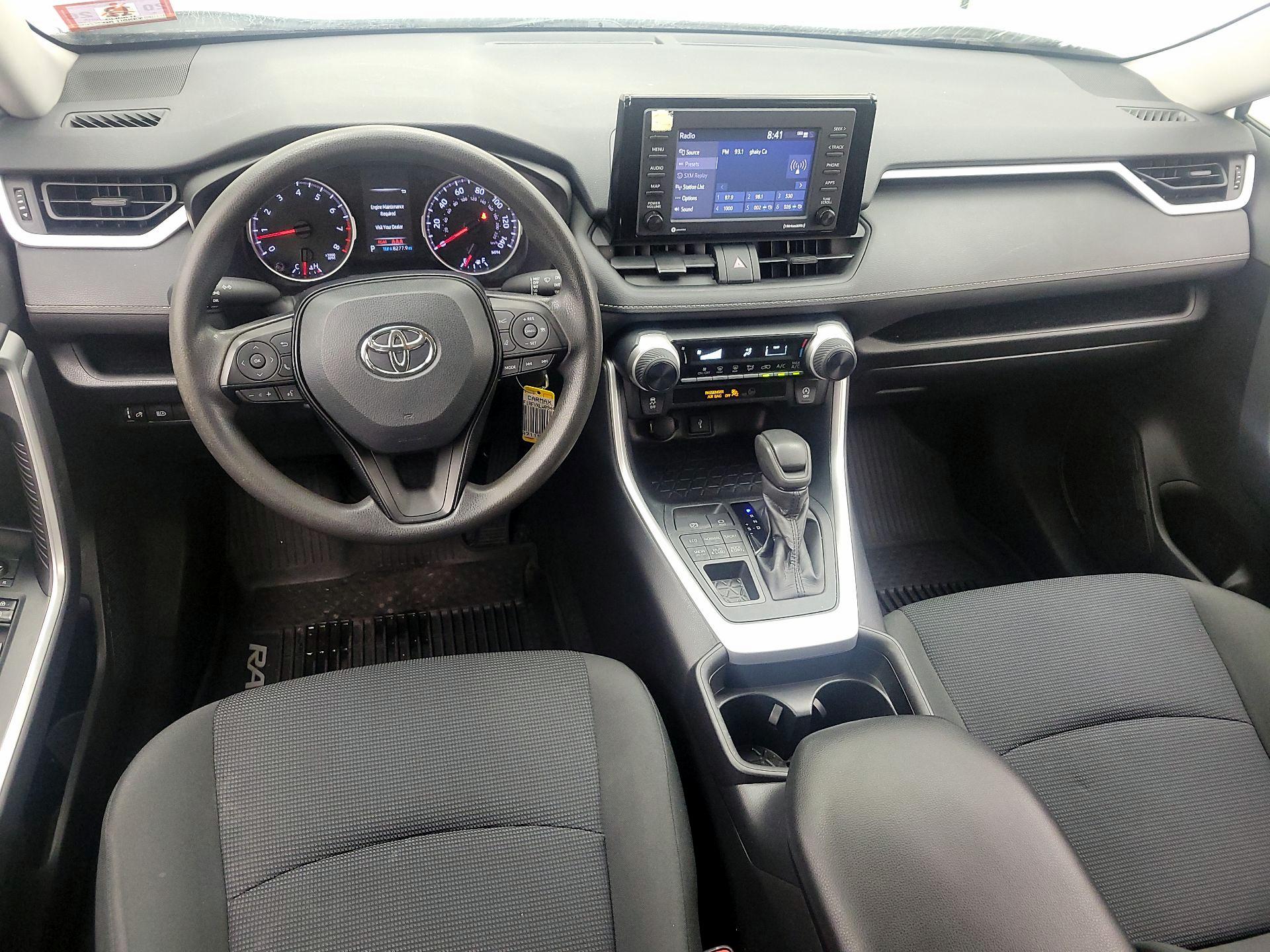 Thumbnail: 2020 Toyota RAV4 - 9