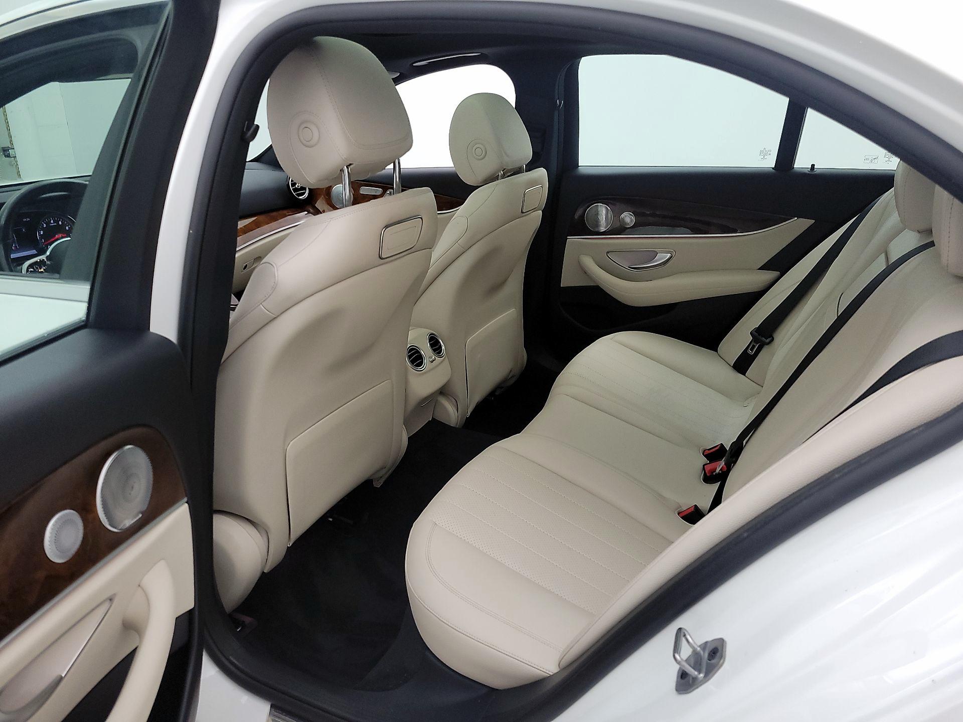 Thumbnail: 2019 Mercedes-Benz E-Class - 20