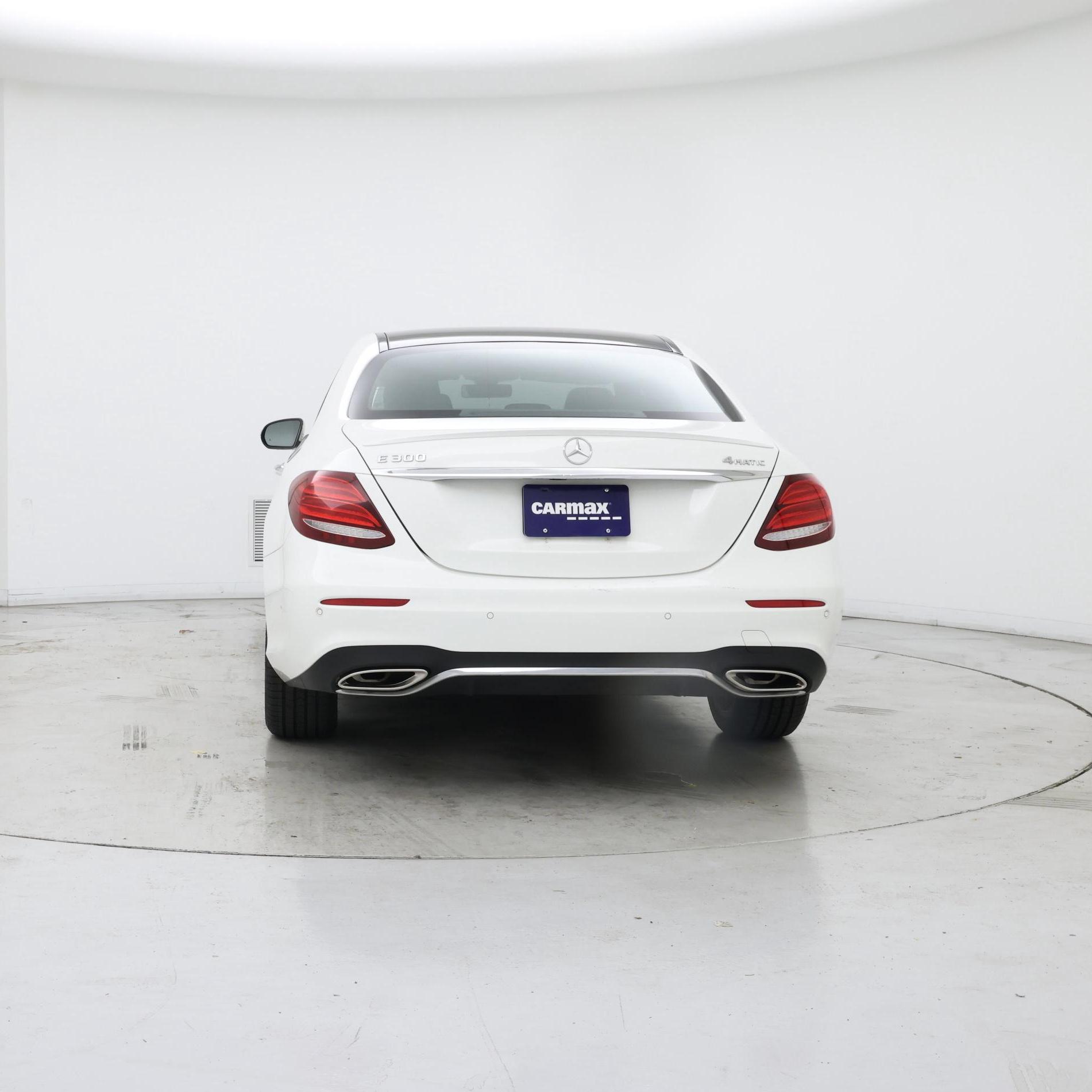 Thumbnail: 2019 Mercedes-Benz E-Class - 6