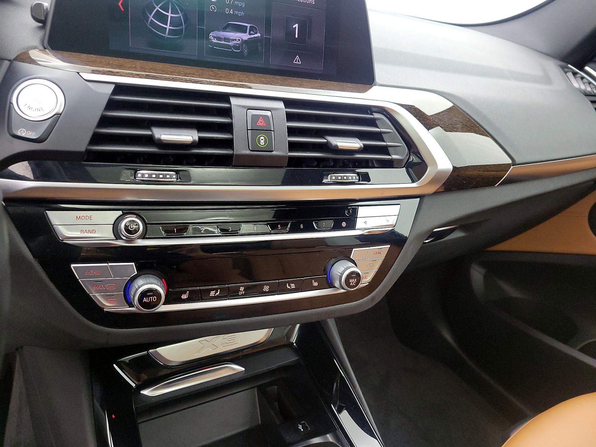 Thumbnail: 2021 BMW X3 - 16