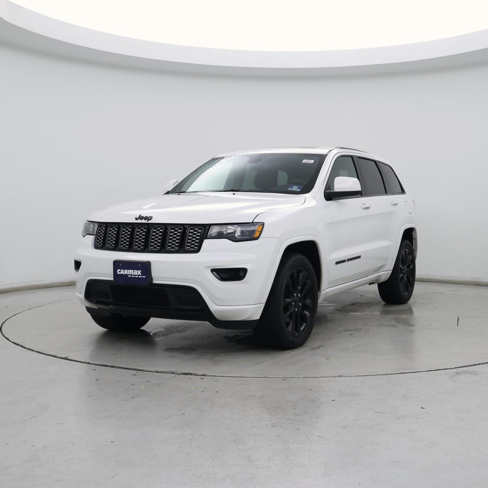 Thumbnail: 2020 Jeep Grand Cherokee - 4