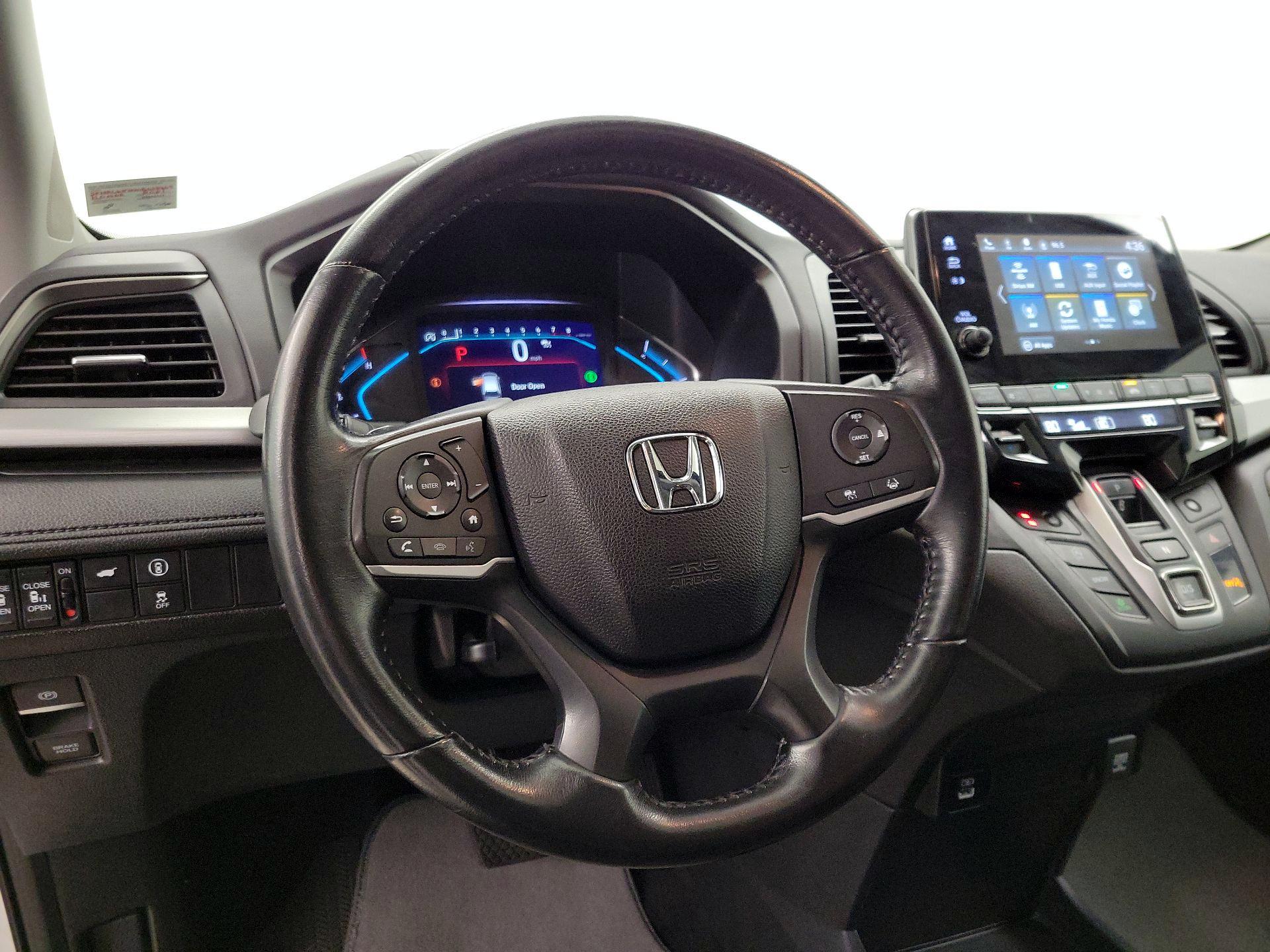 Thumbnail: 2021 Honda Odyssey - 10