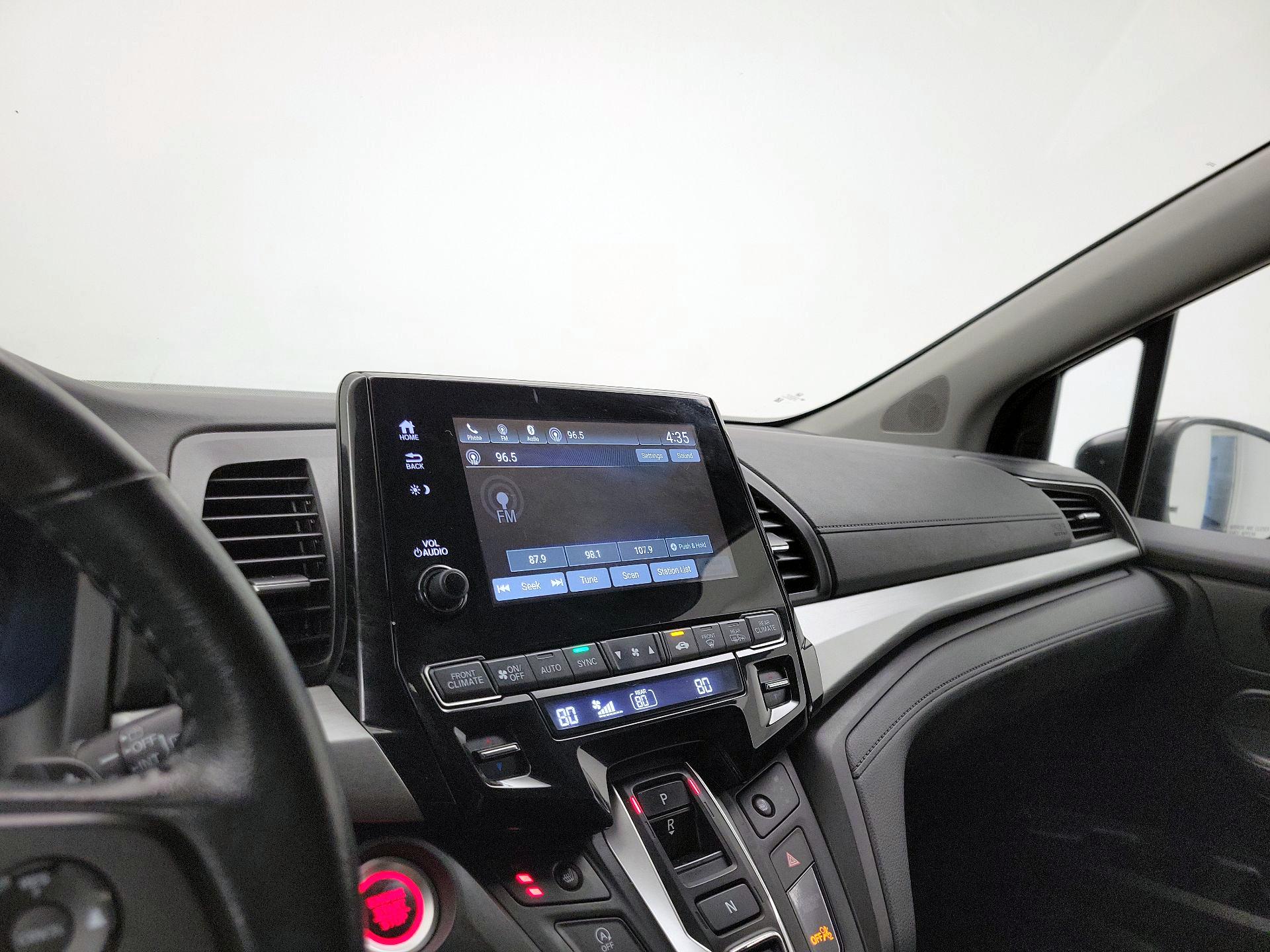 Thumbnail: 2021 Honda Odyssey - 15