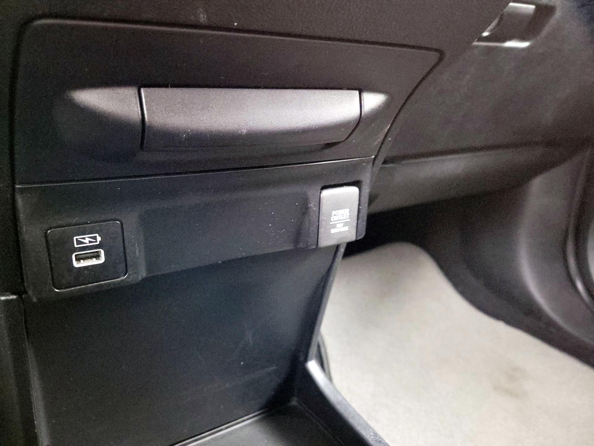 Thumbnail: 2021 Honda Odyssey - 18