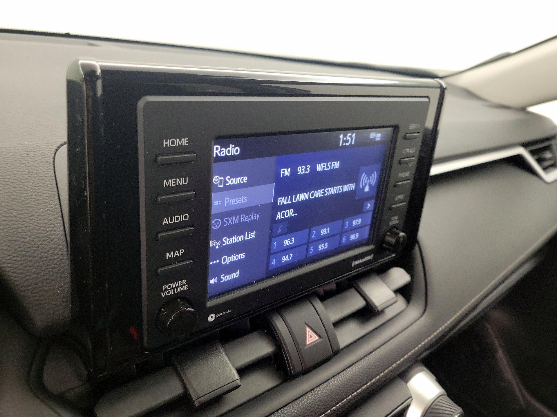 Thumbnail: 2021 Toyota RAV4 - 15