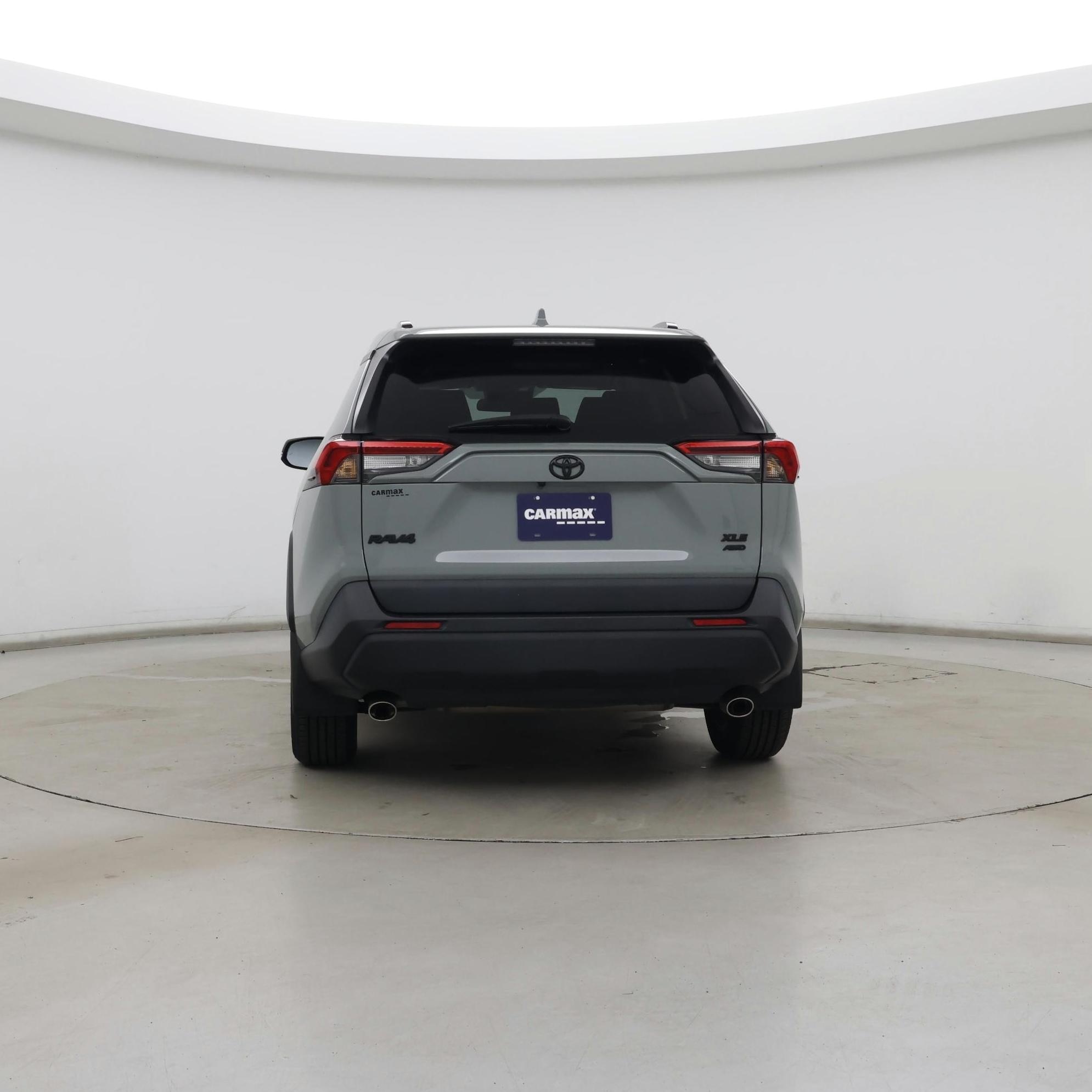 Thumbnail: 2021 Toyota RAV4 - 6