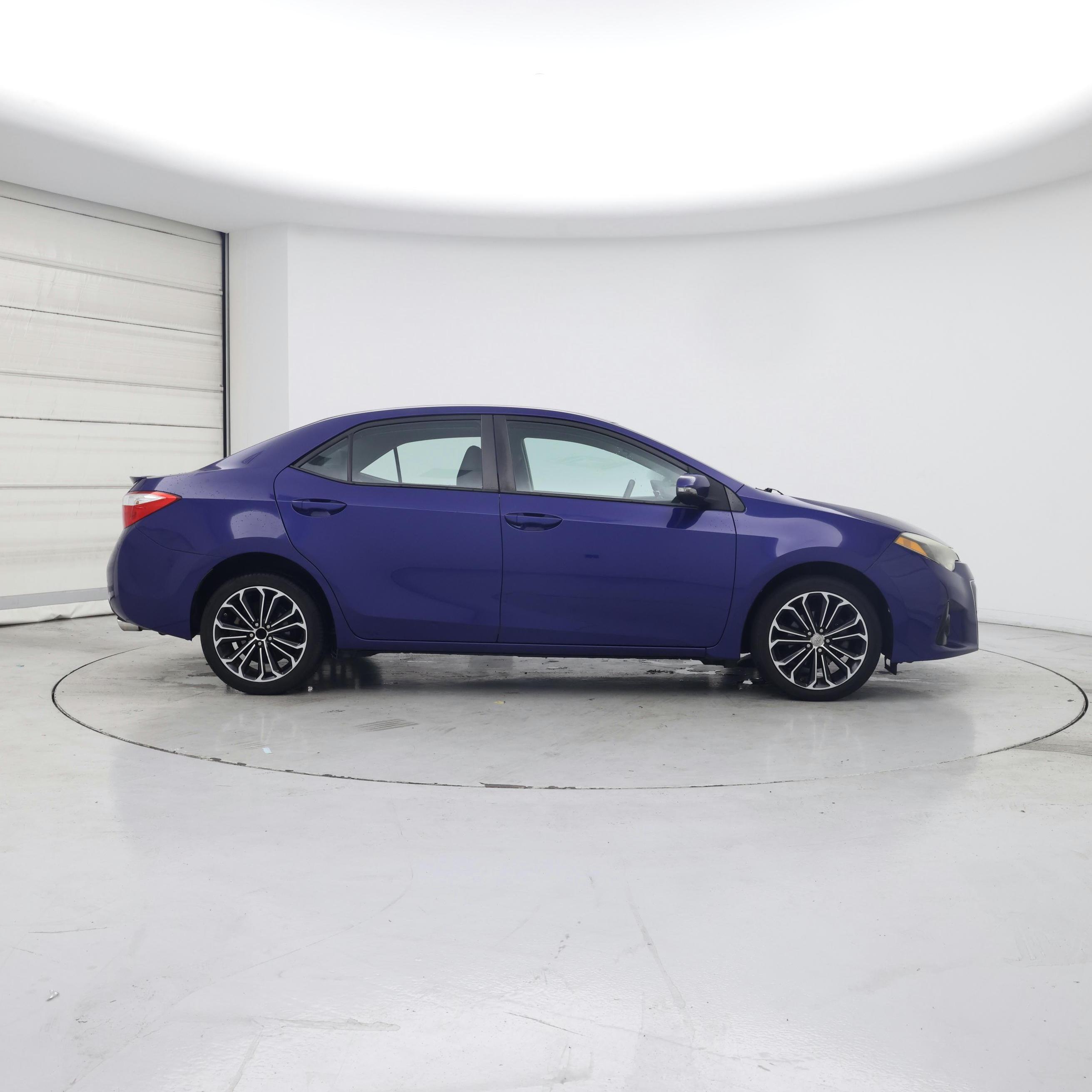 Thumbnail: 2015 Toyota Corolla - 7