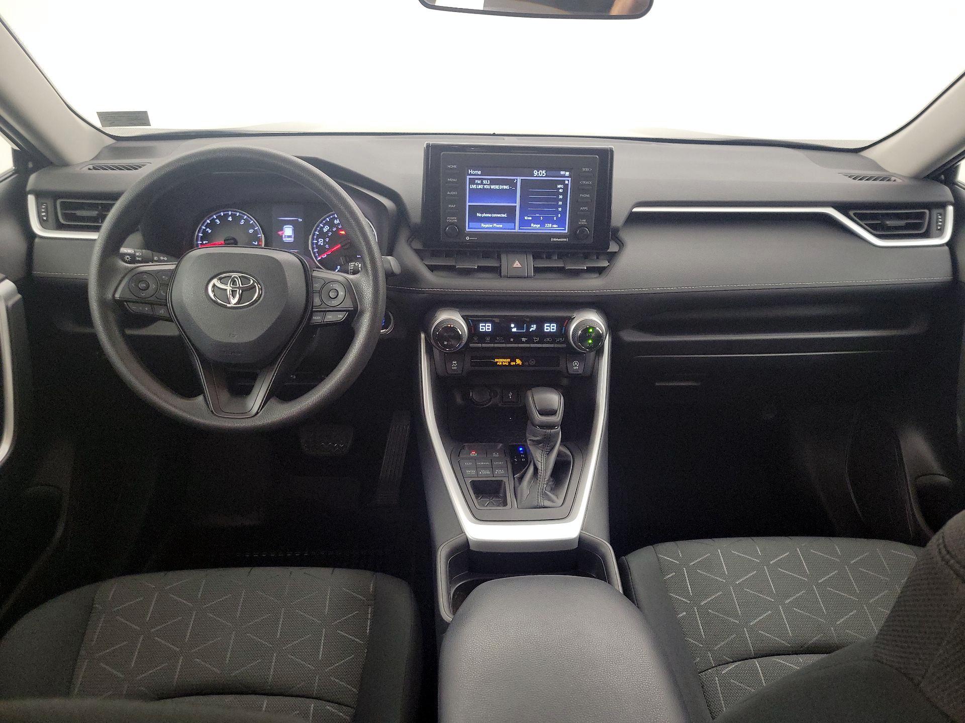 Thumbnail: 2021 Toyota RAV4 - 9