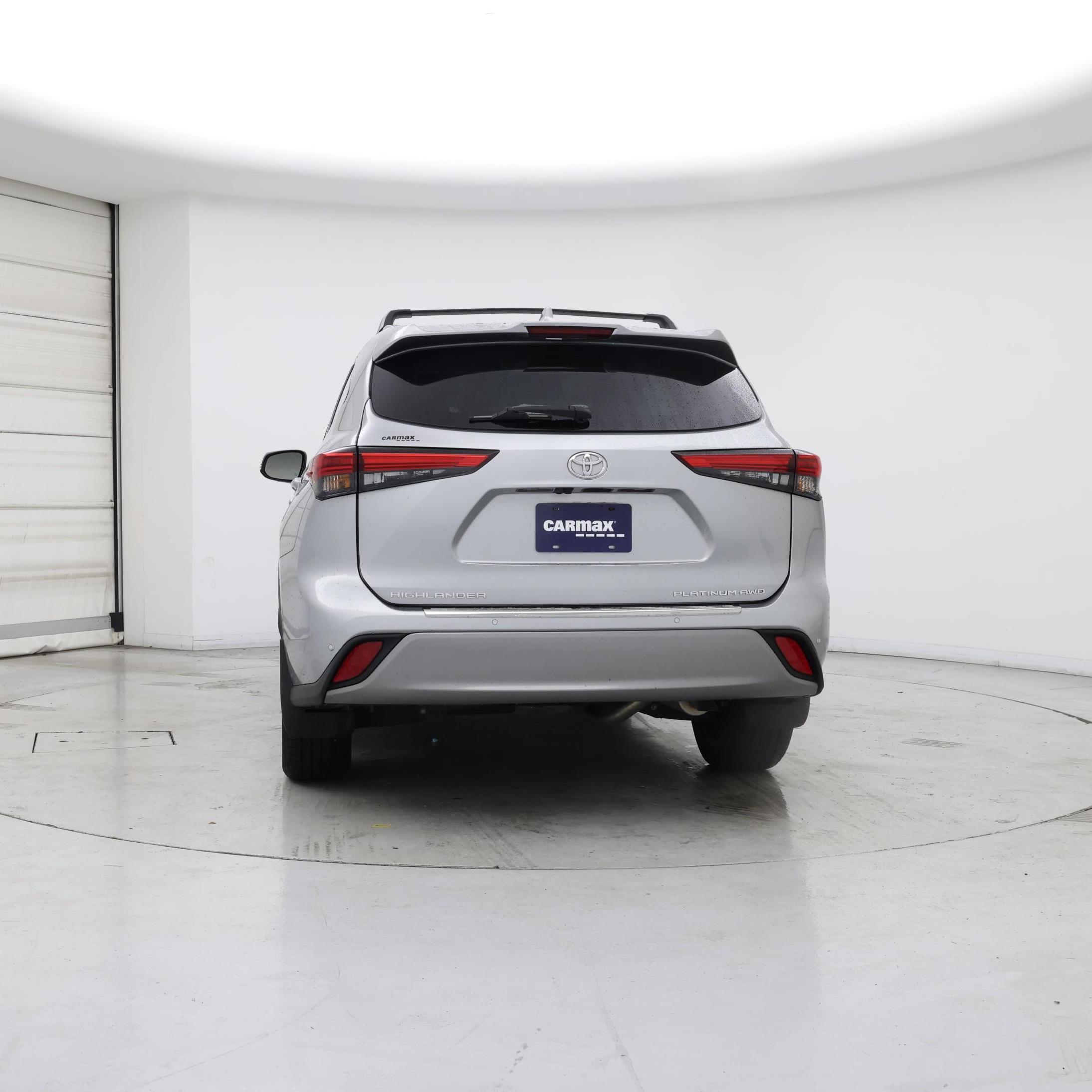 Thumbnail: 2022 Toyota Highlander - 6